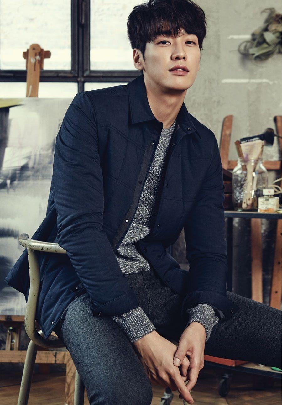 900x1292 Kim Young Kwang Wallpaper