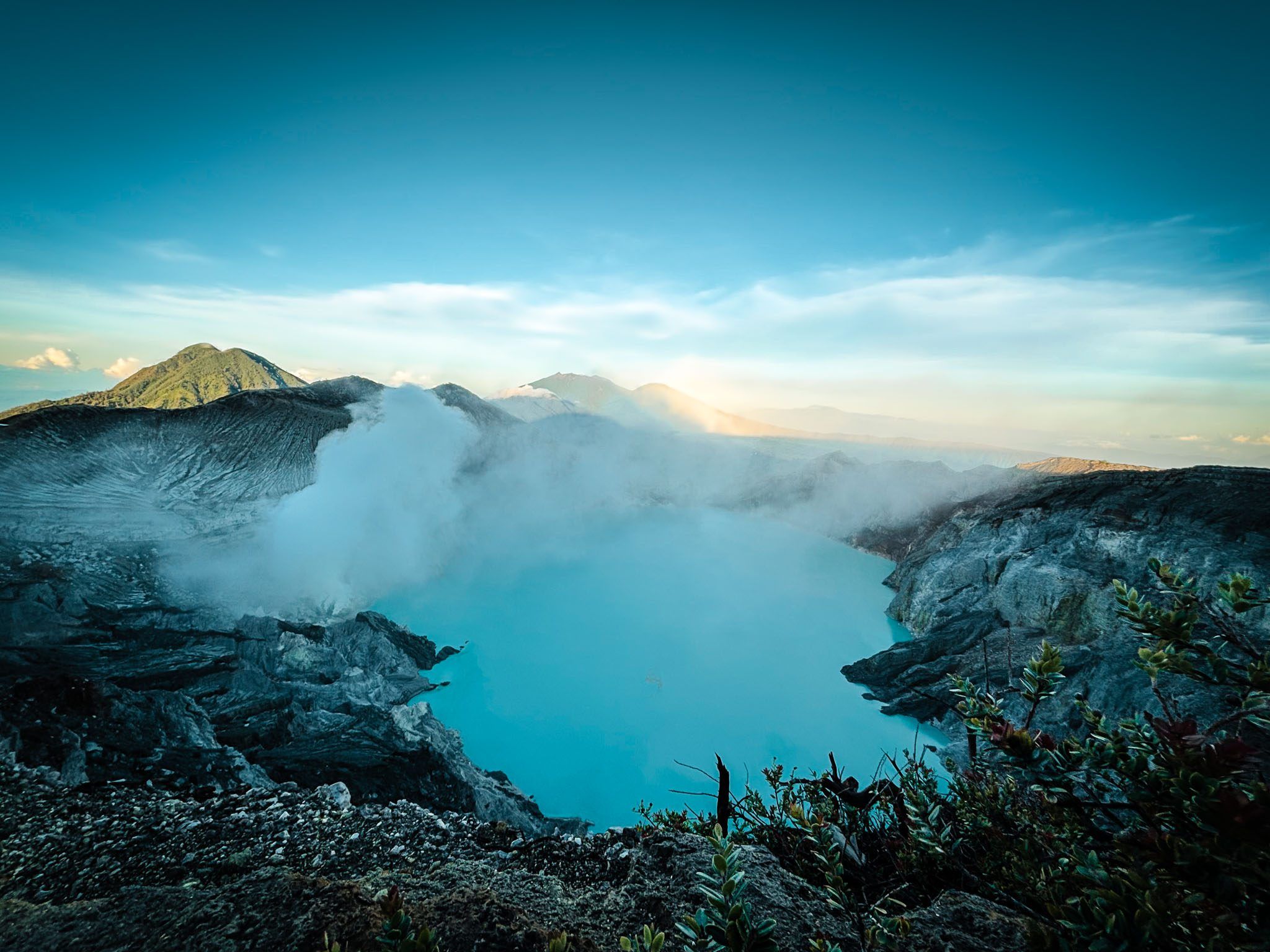 2048x1536 The Ultimate 10 Day Java Itinerary: Temples, Volcanoes & Culture