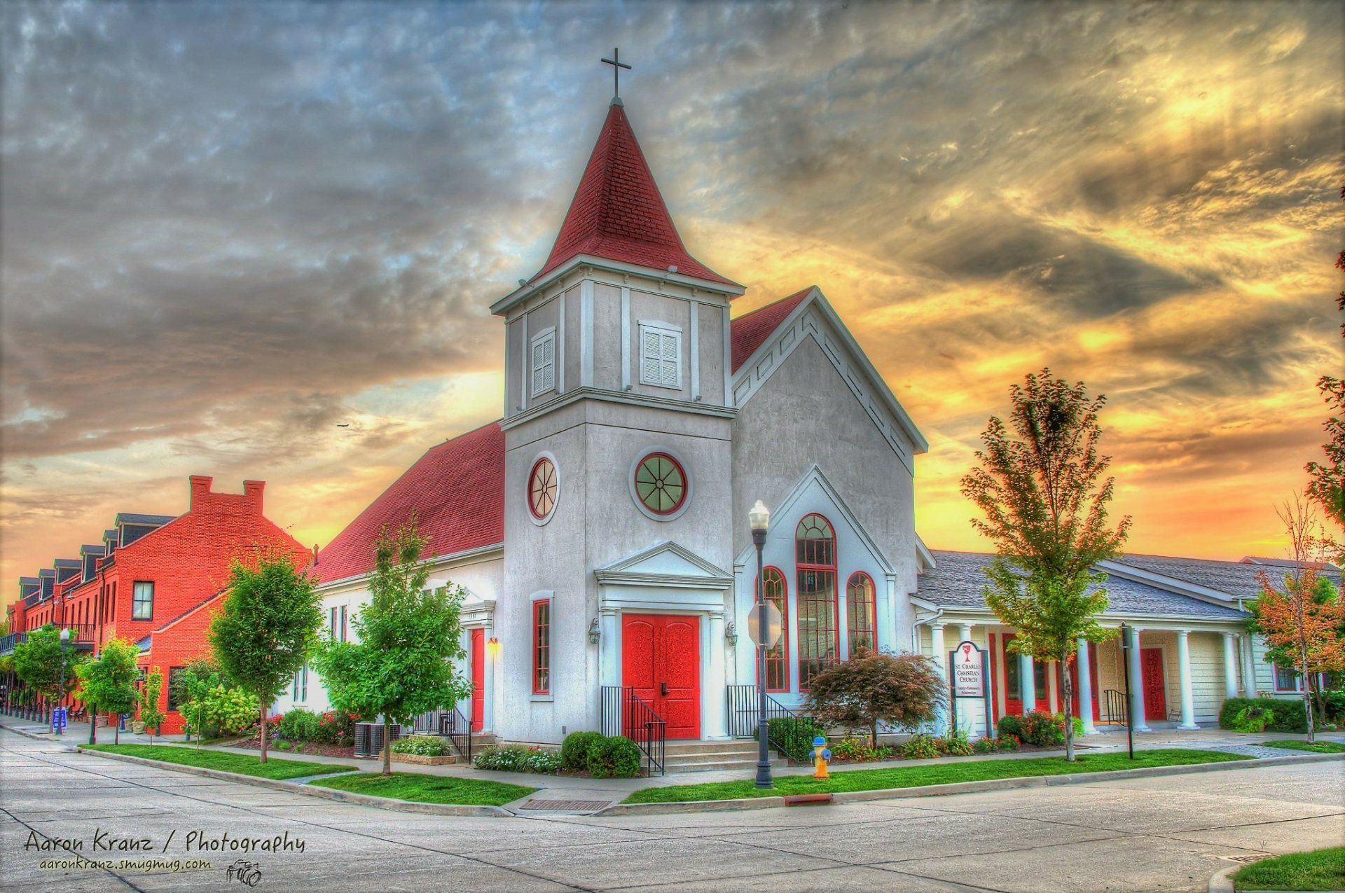 1920x1275 Radiant HDR Church & Street Scene