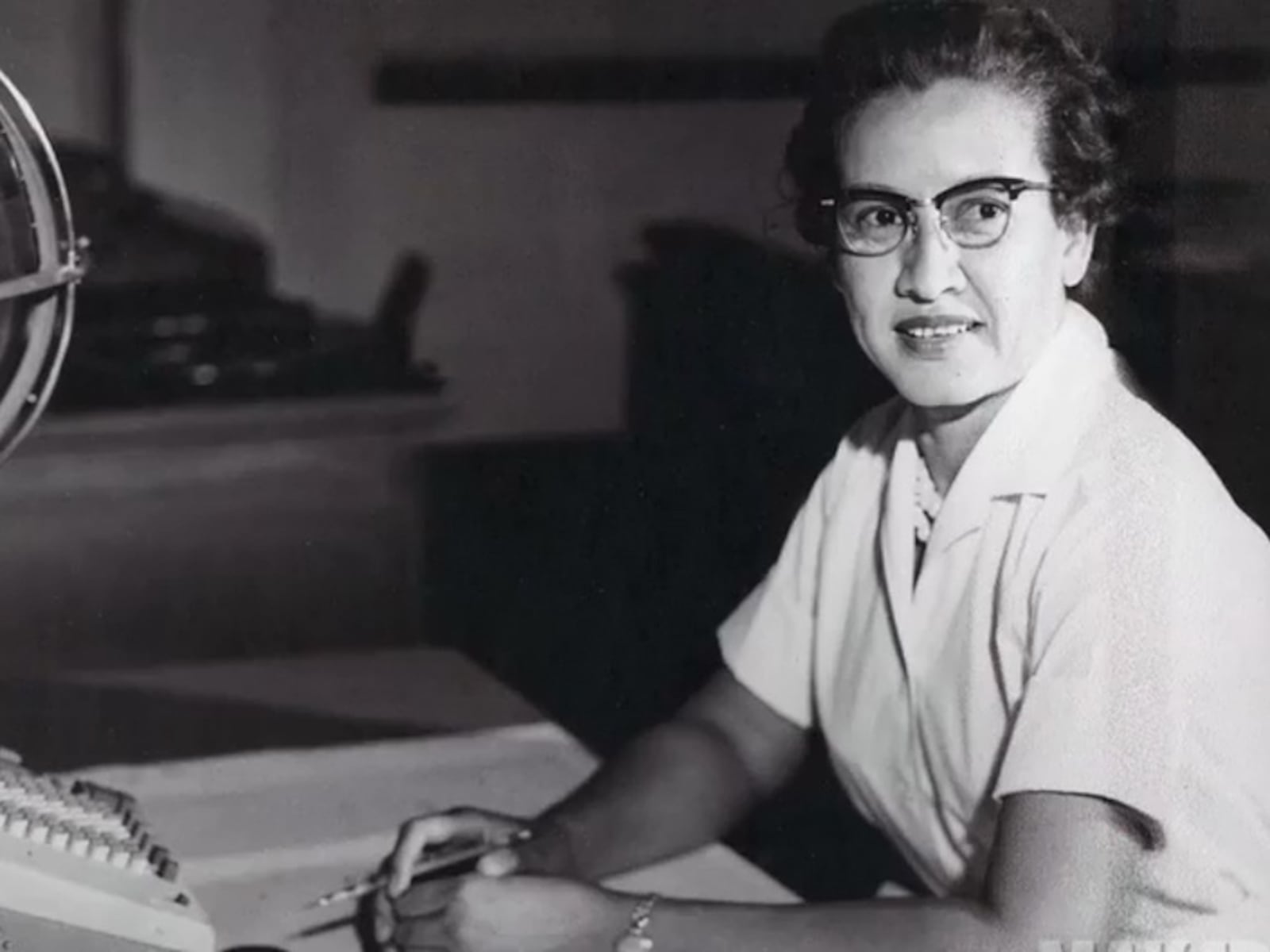 1600x1200 Katherine Johnson obituary: Mathematician who broke barriers at Nasa