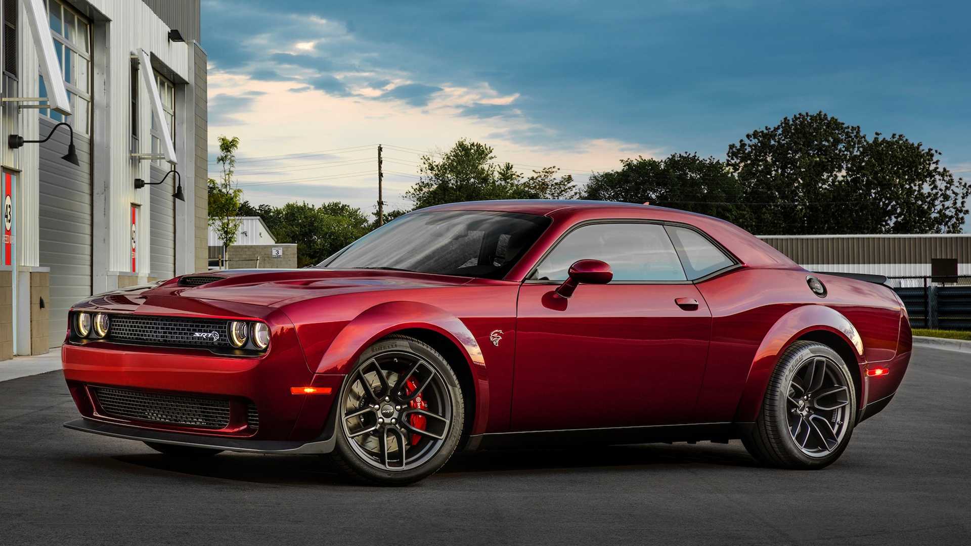 1920x1080 11 Year Old Dodge Challenger Outsold Camaro And Mustang In Q3