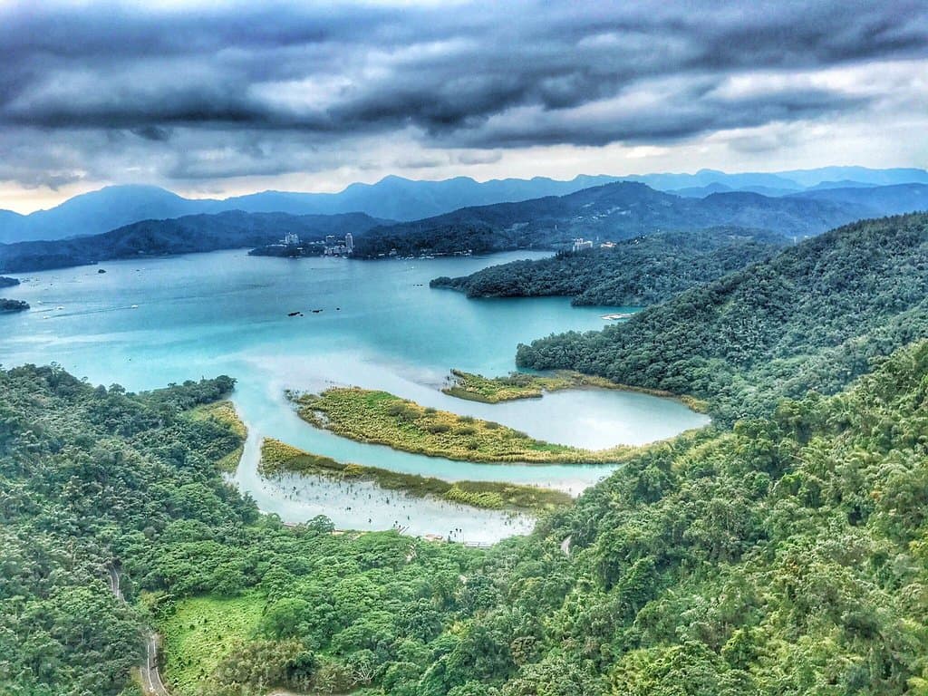 1024x768 Sun Moon Lake (2026)