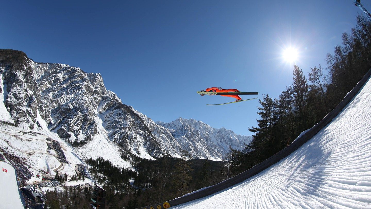 1440x810 Ski Jumping Wallpaper