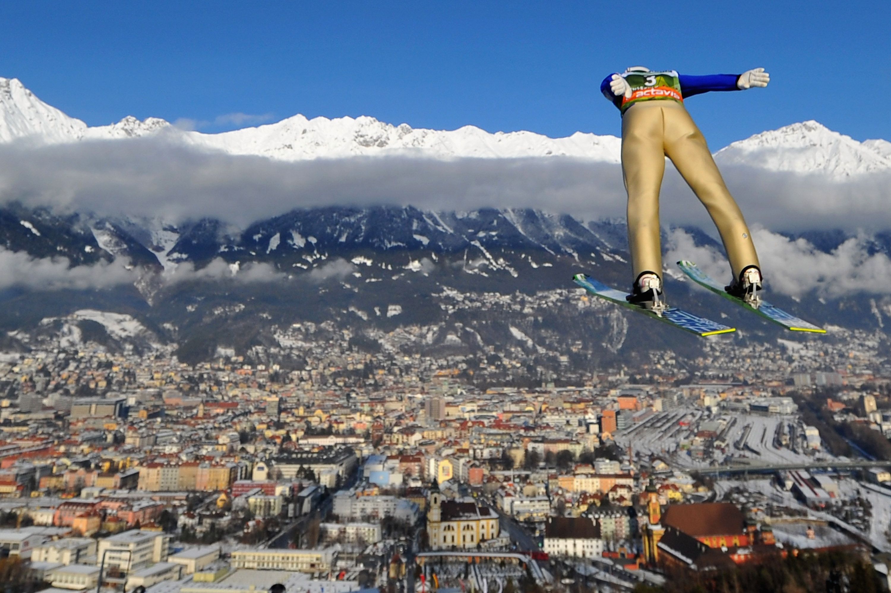 3000x1997 Ski Jumping Widescreen Wallpaper 23957