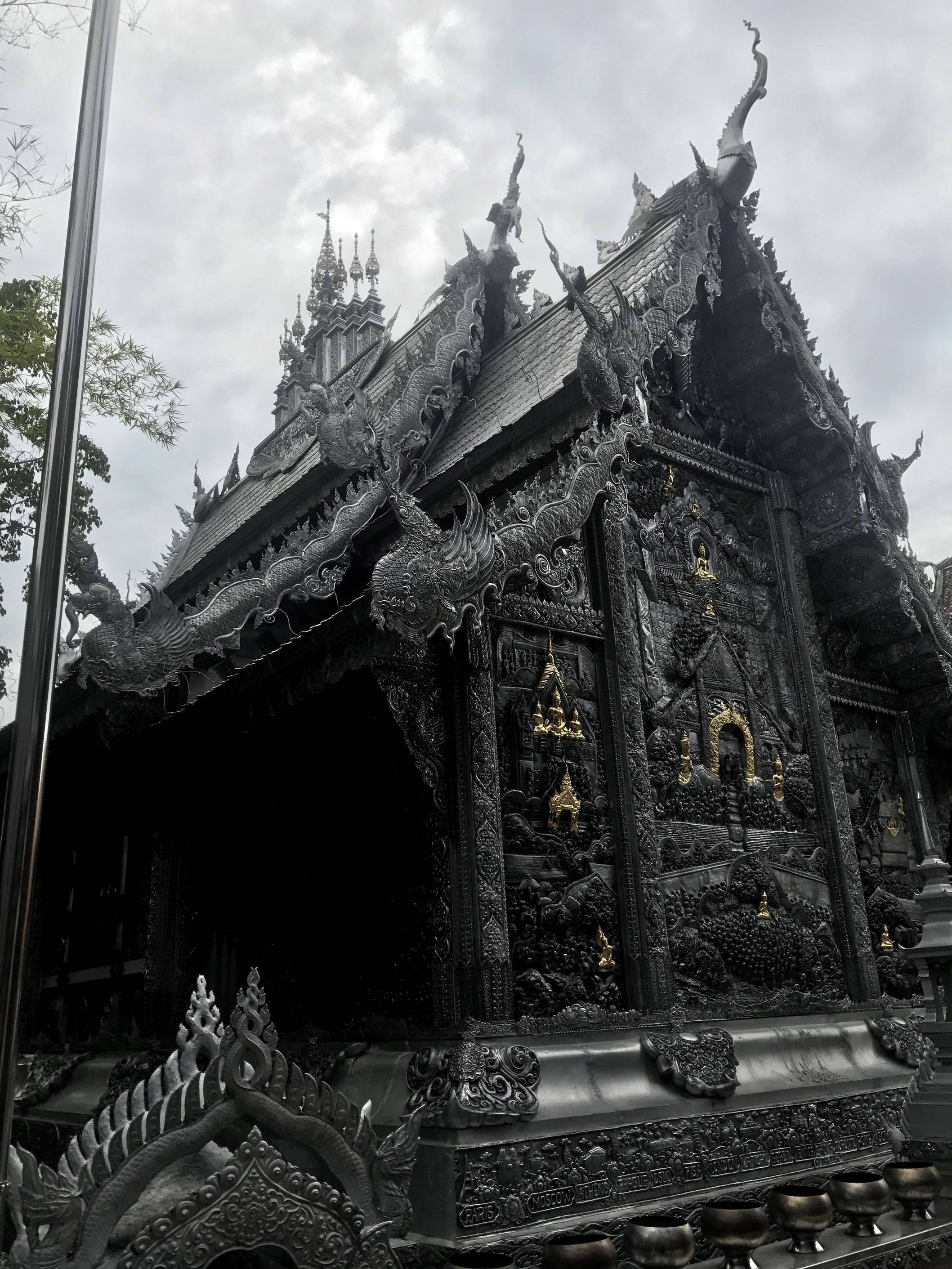 2117x2822 The Wat Sri Suphan Temple in Thailand. The Dark Enlightenment