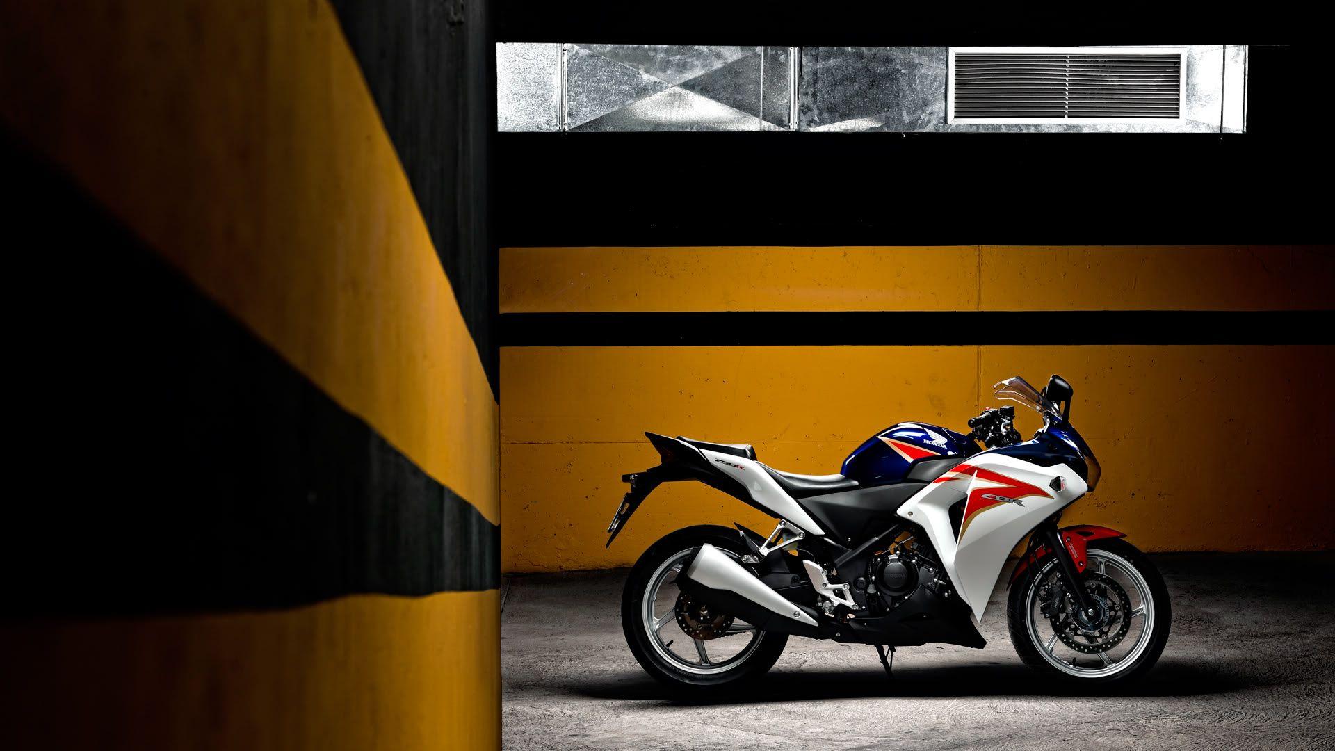 1920x1080 Honda CBR250R HD Wallpaper