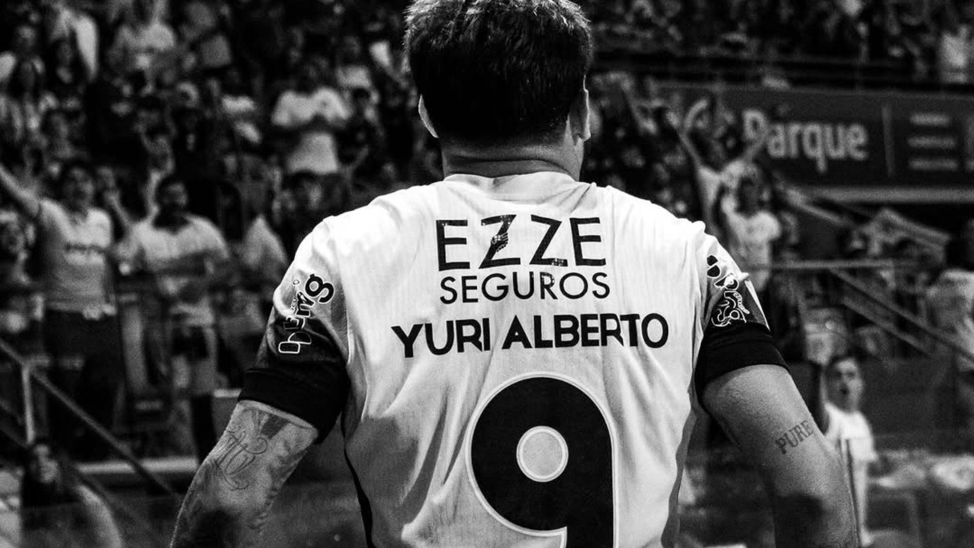 1920x1080 Em noite de altos e baixos, Yuri Alberto marca pela primeira vez em 2025 e põe fim ao jejum de gols