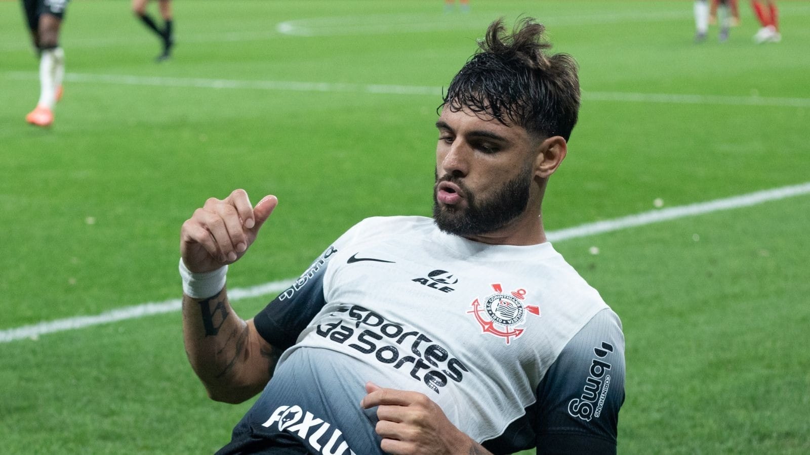 1600x900 Neto sobre a permanência de Yuri Alberto no Corinthians: difícil que fique