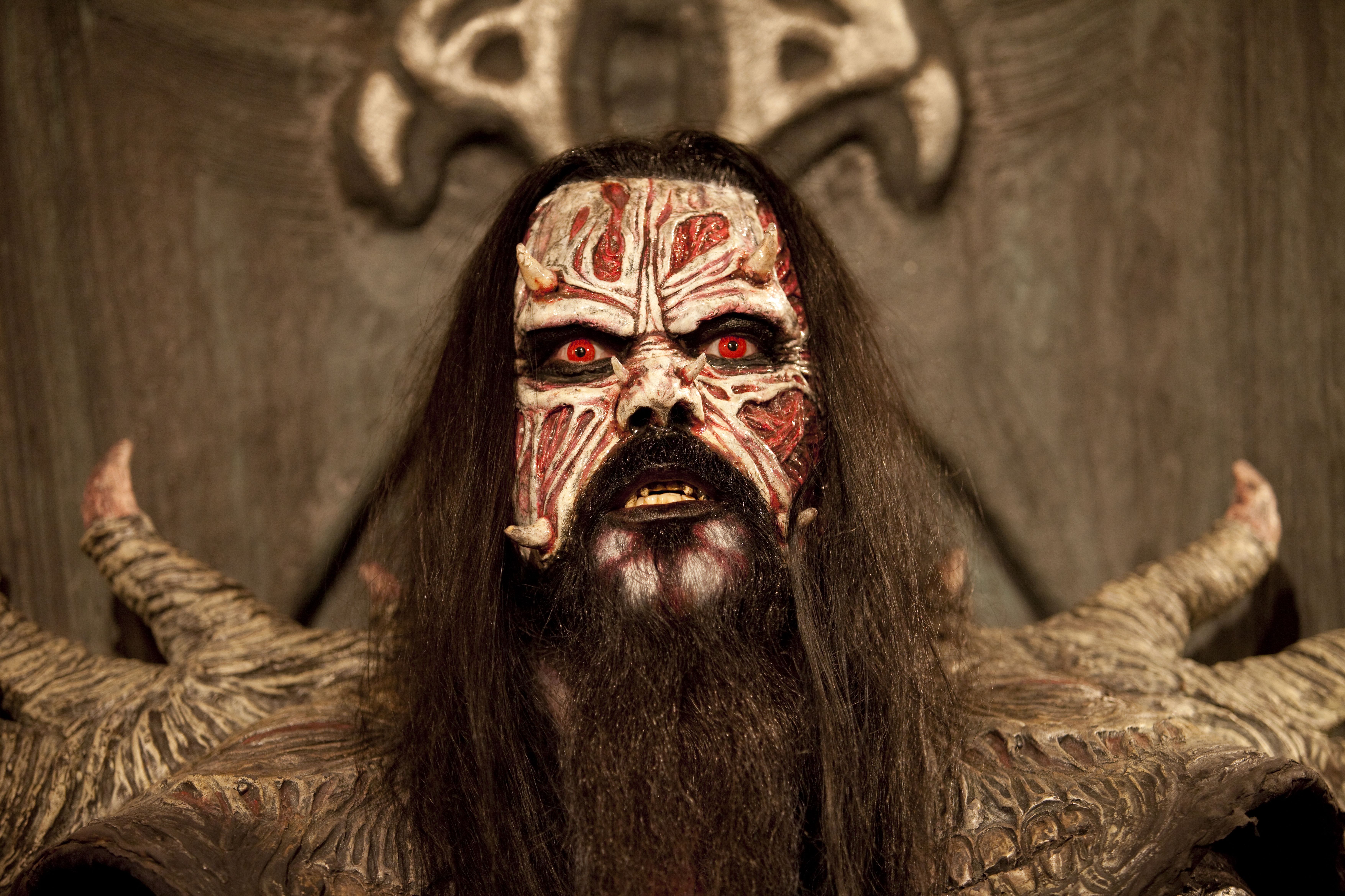 7020x4680 Mr. Lordi