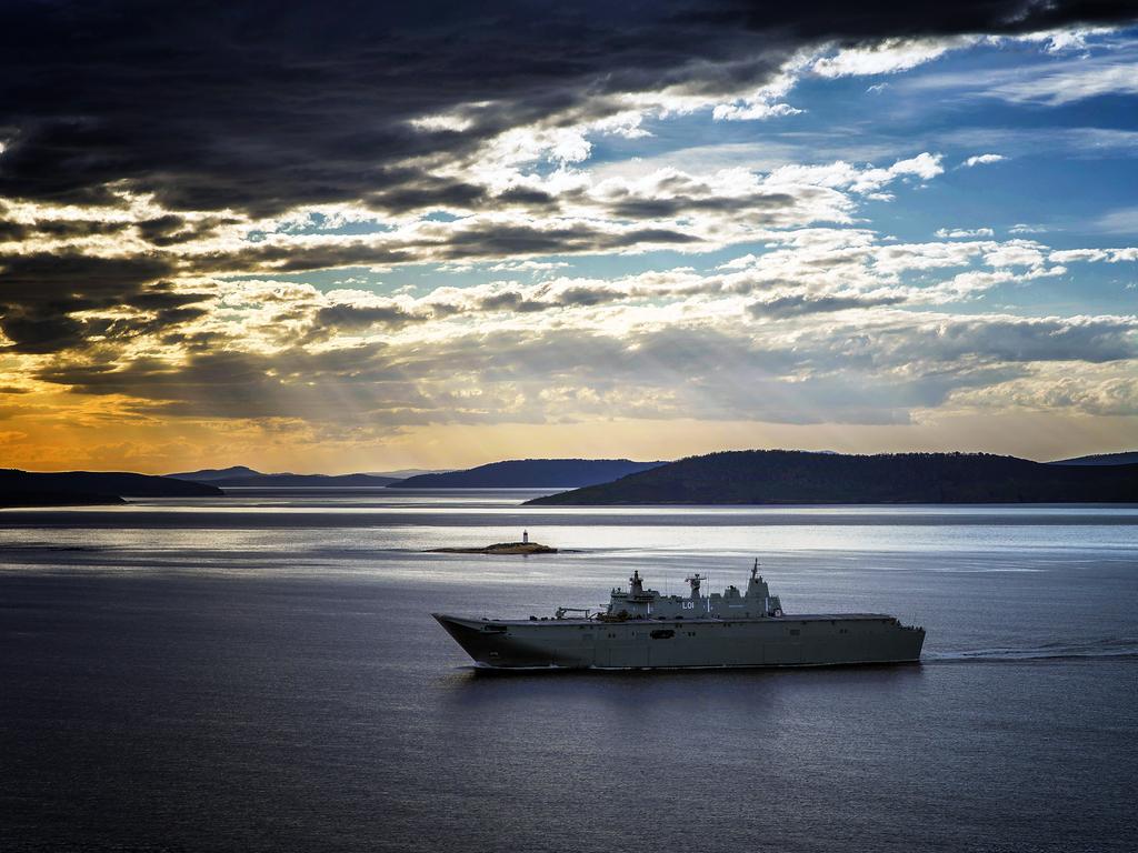 1024x768 Australian navy respositions warships to 'deter aggression'