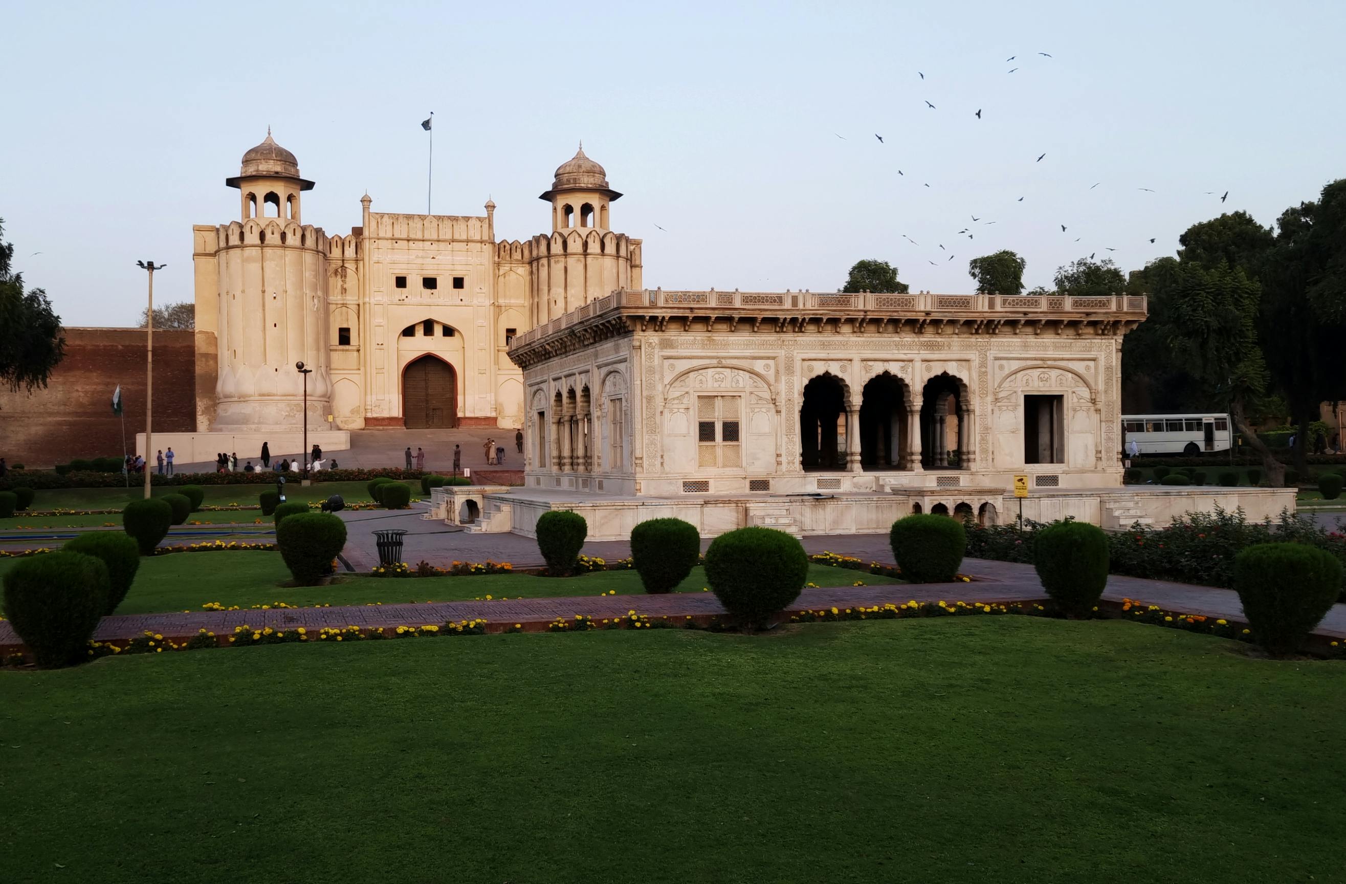 2631x1728 Lahore Fort Photo, Download The BEST Free Lahore Fort & HD Image