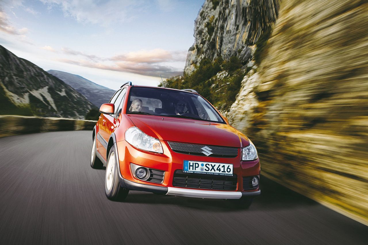 1280x854 Suzuki SX4 Crossover Pricing, Photo & Specs