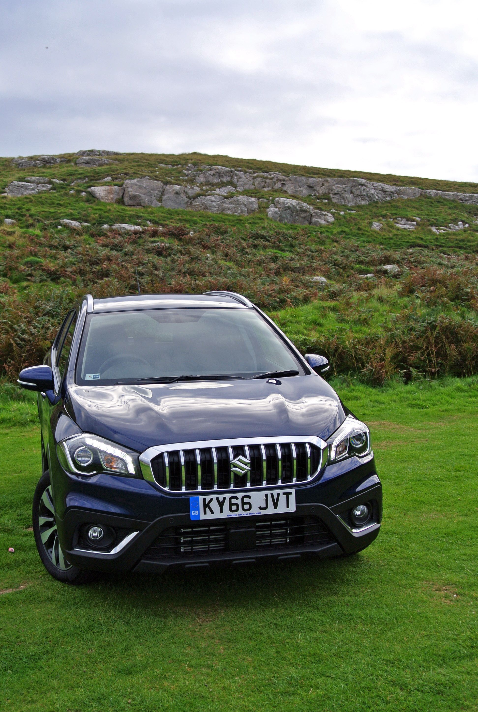 1944x2896 Suzuki S Cross Wallpaper