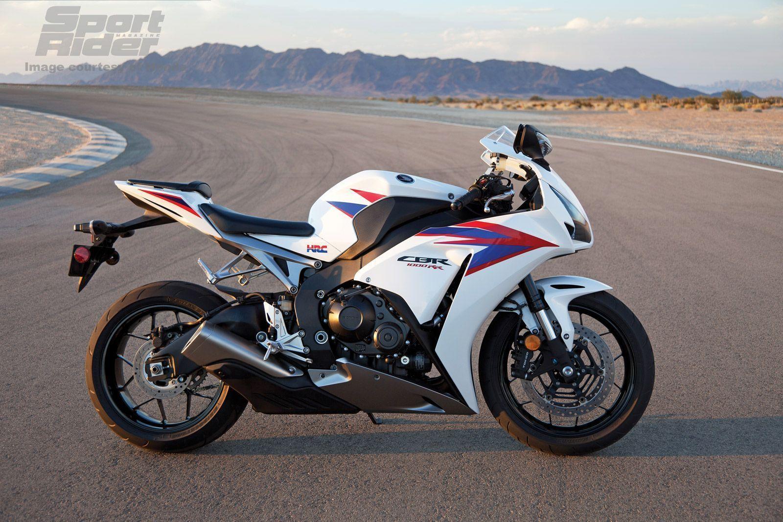 1600x1067 Honda CBR1000RR Wallpaper
