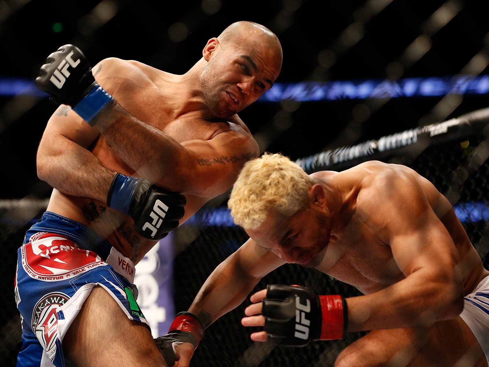 1600x1200 Five Times Robbie Lawler Shut the Lights Out of His Opponents Inside the UFC Octagon
