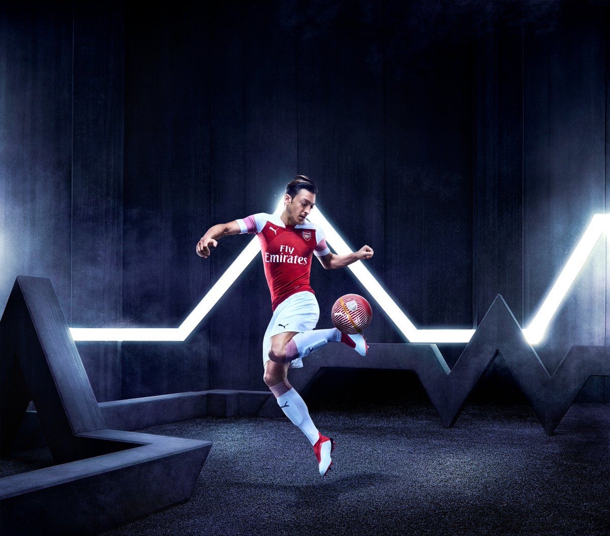 1200x1055 Arsenal's New Puma Pulse Home Kit For 2018 19