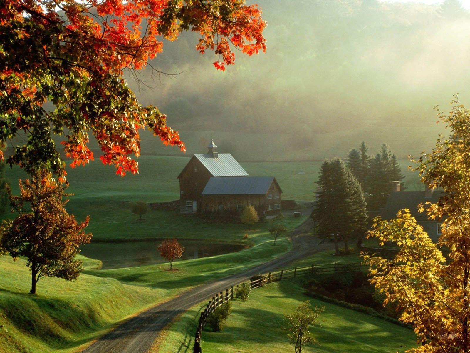 1600x1200 Country Town In Autumn Wallpaper