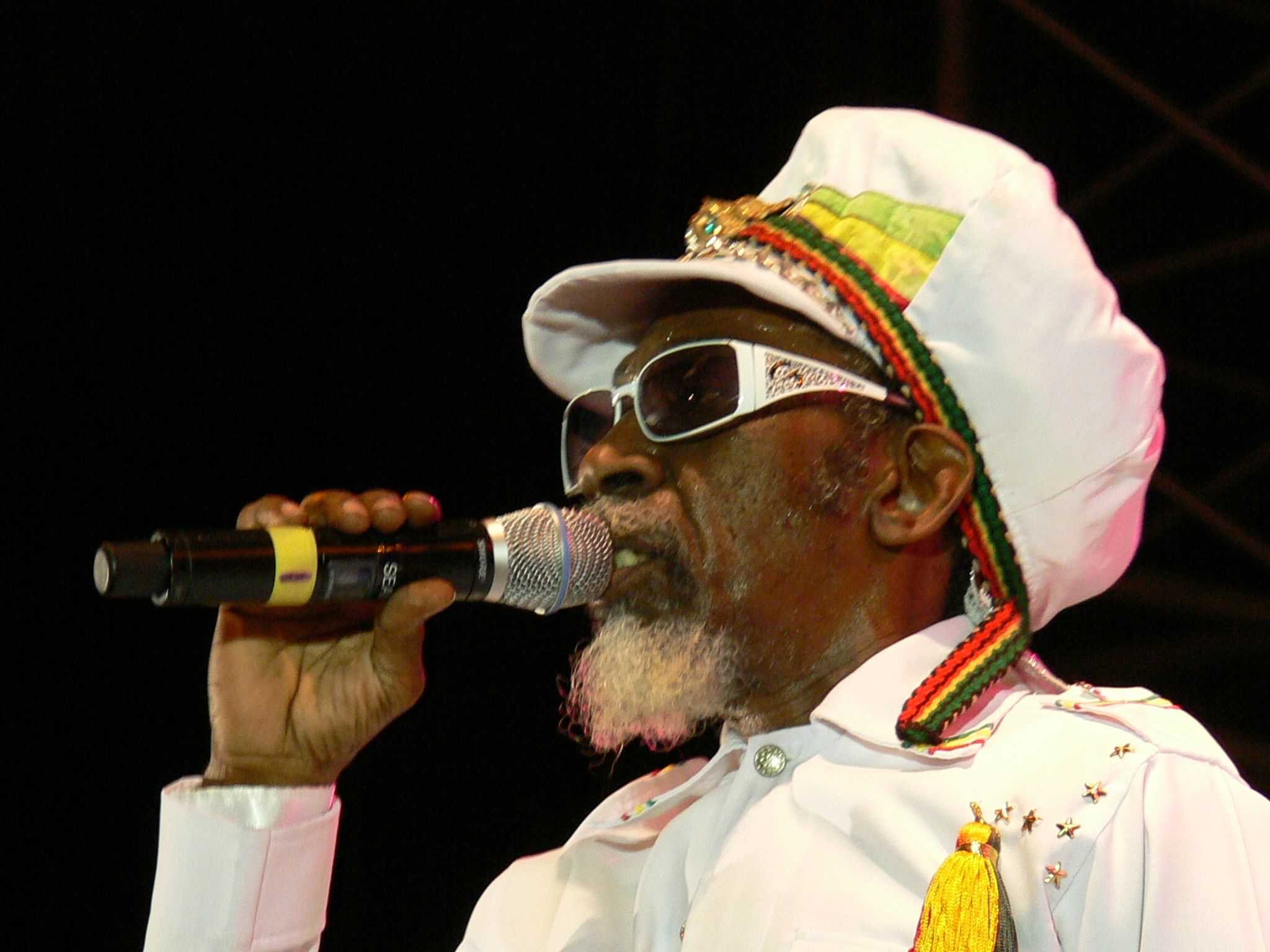 2048x1536 Bunny Wailer Smile Jamaica
