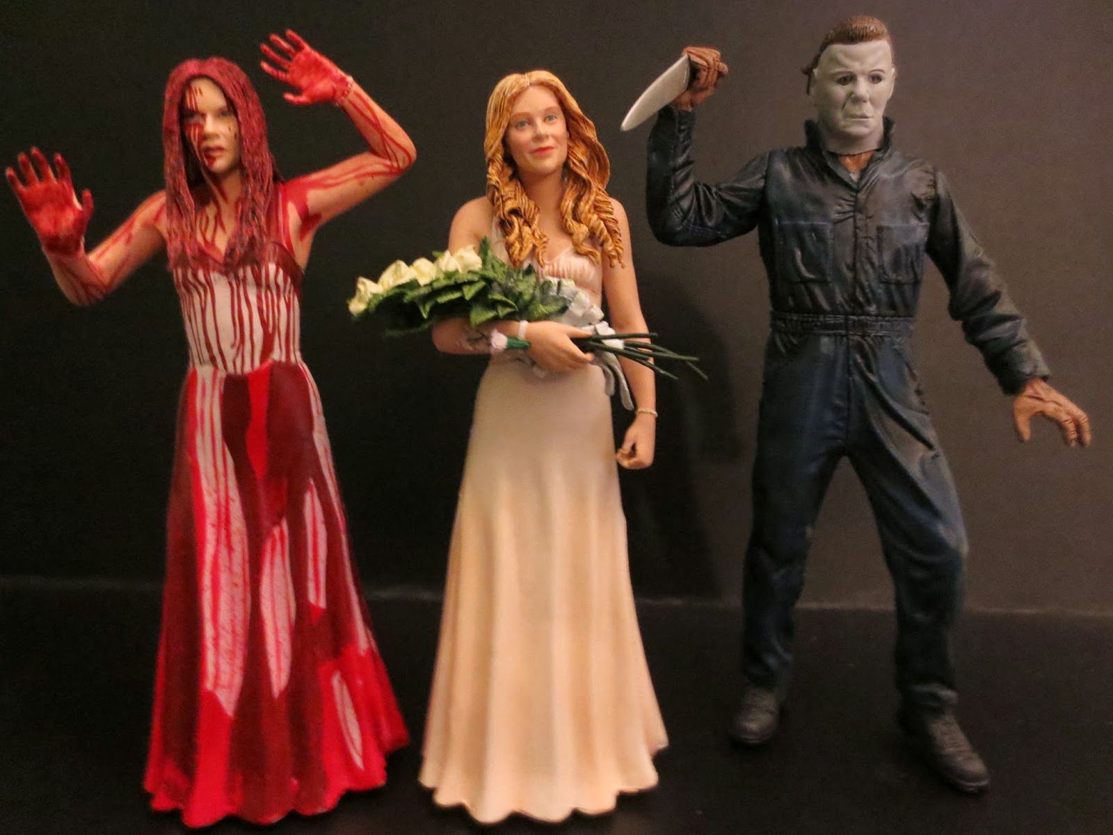 1600x1200 Action Figure Barbecue: Action Figure Review: Carrie White (non Bloody) From Carrie