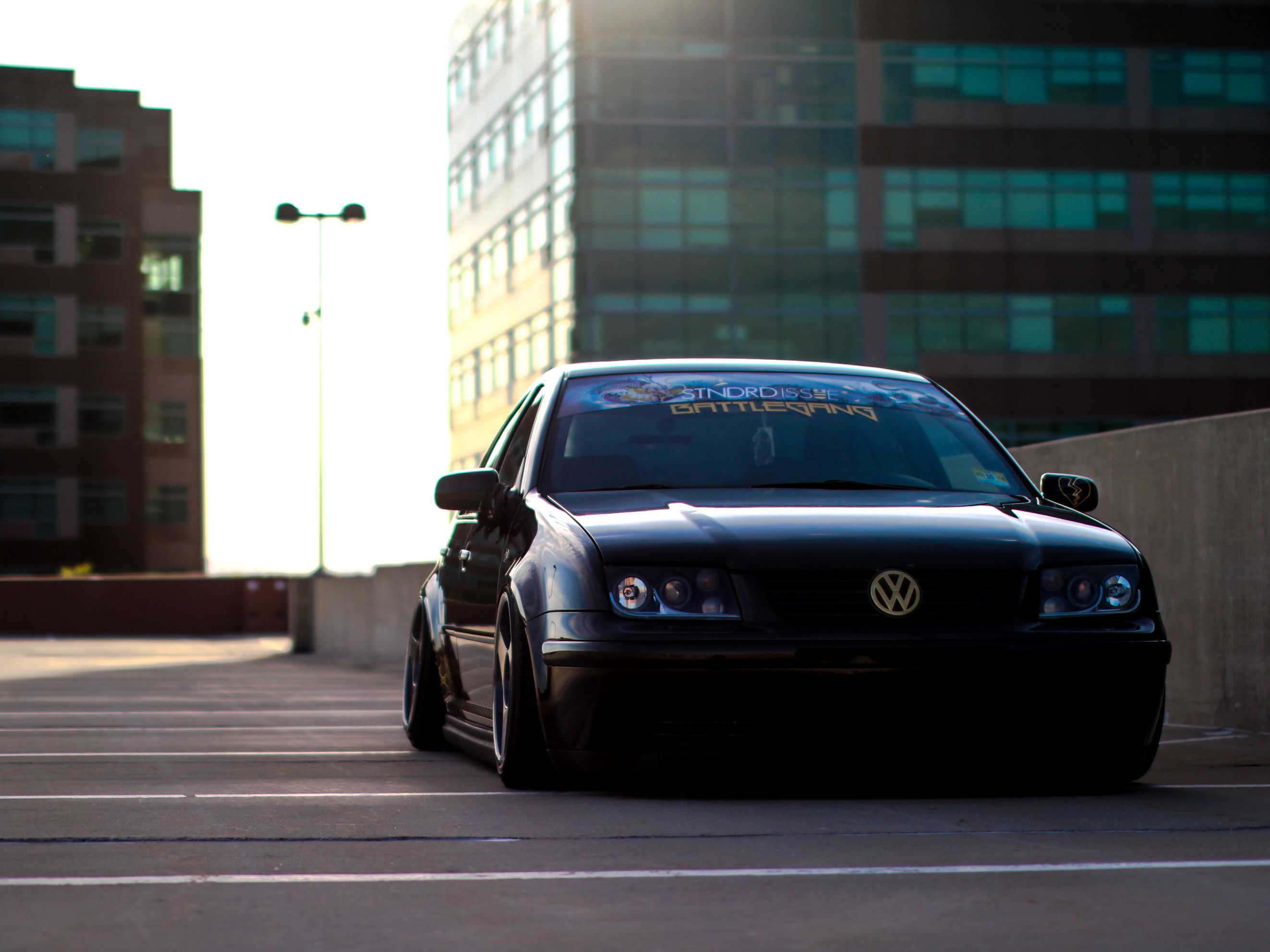 2645x1984 Evan Dittman's Bagged Mk4 Jetta
