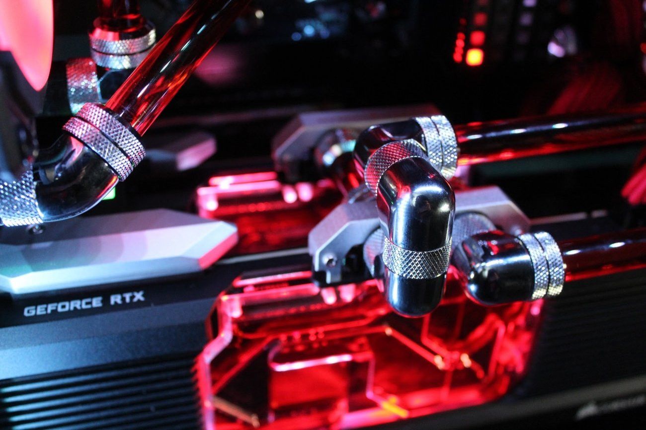 1300x866 ORIGIN PC Introduces an Internal Liquid Cooling Distribution Motherboard Mount