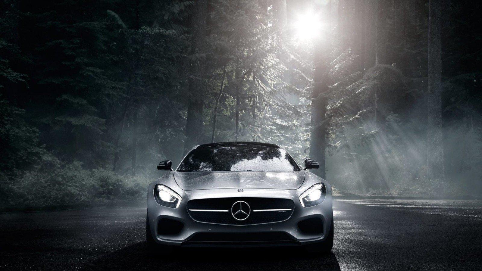 1600x900 Best Mercedes Benz Christmas Wallpaper