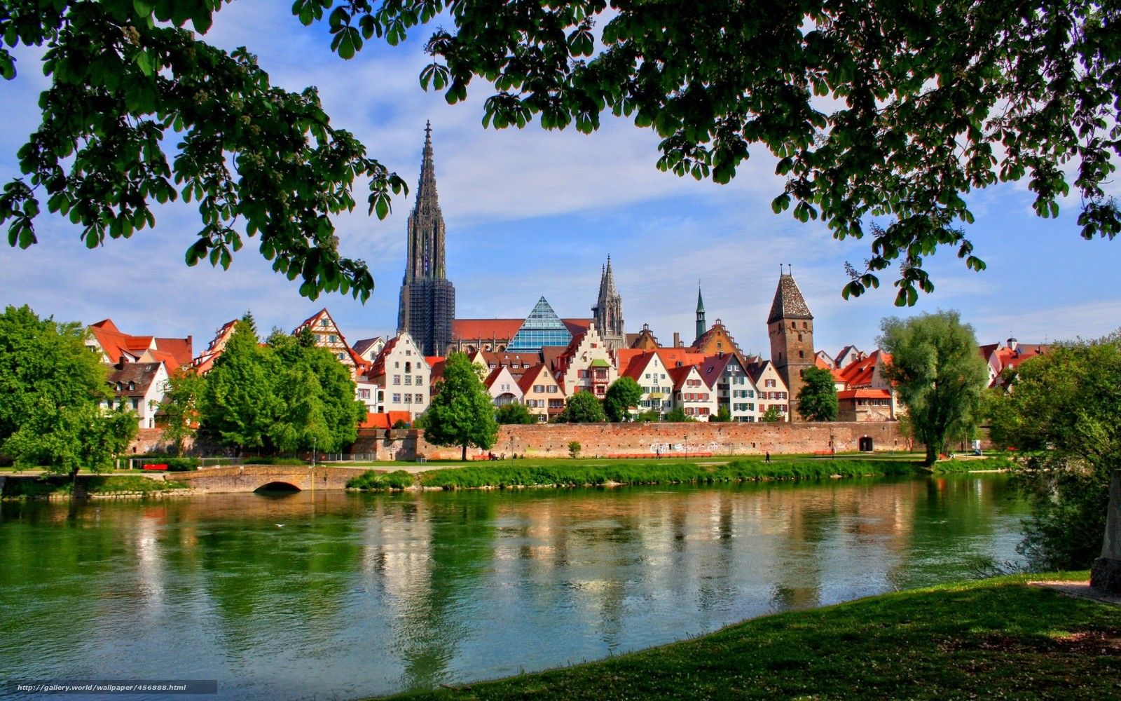 1600x1000 Ulm Wallpaper