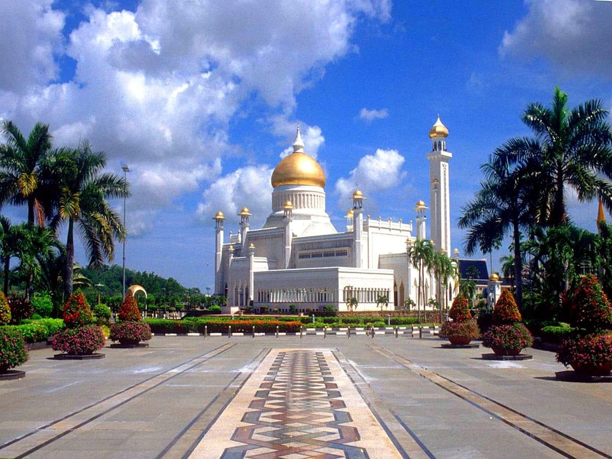 1200x900 Omar Ali Saifuddien Mosque, India, Bandar Seri Begawan picture. Best Free image