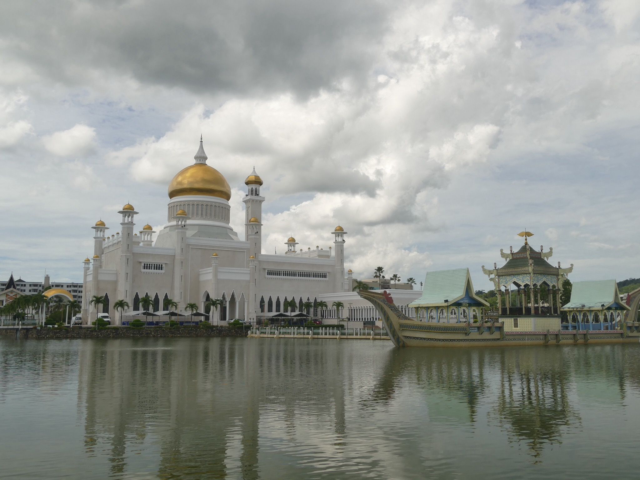2048x1536 Bandar Seri Begawan, Brunei!