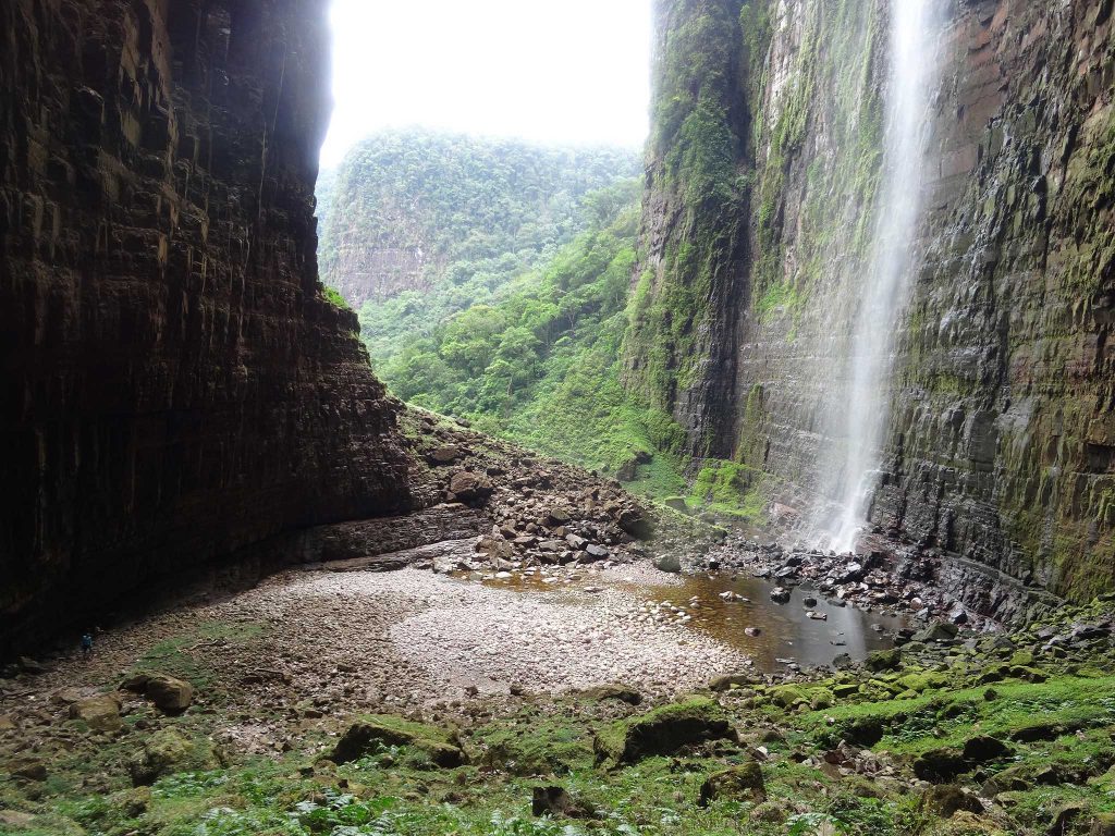 1024x768 Exciting new trek. Ghost Canyon & Aicha Falls. Canaima National Park