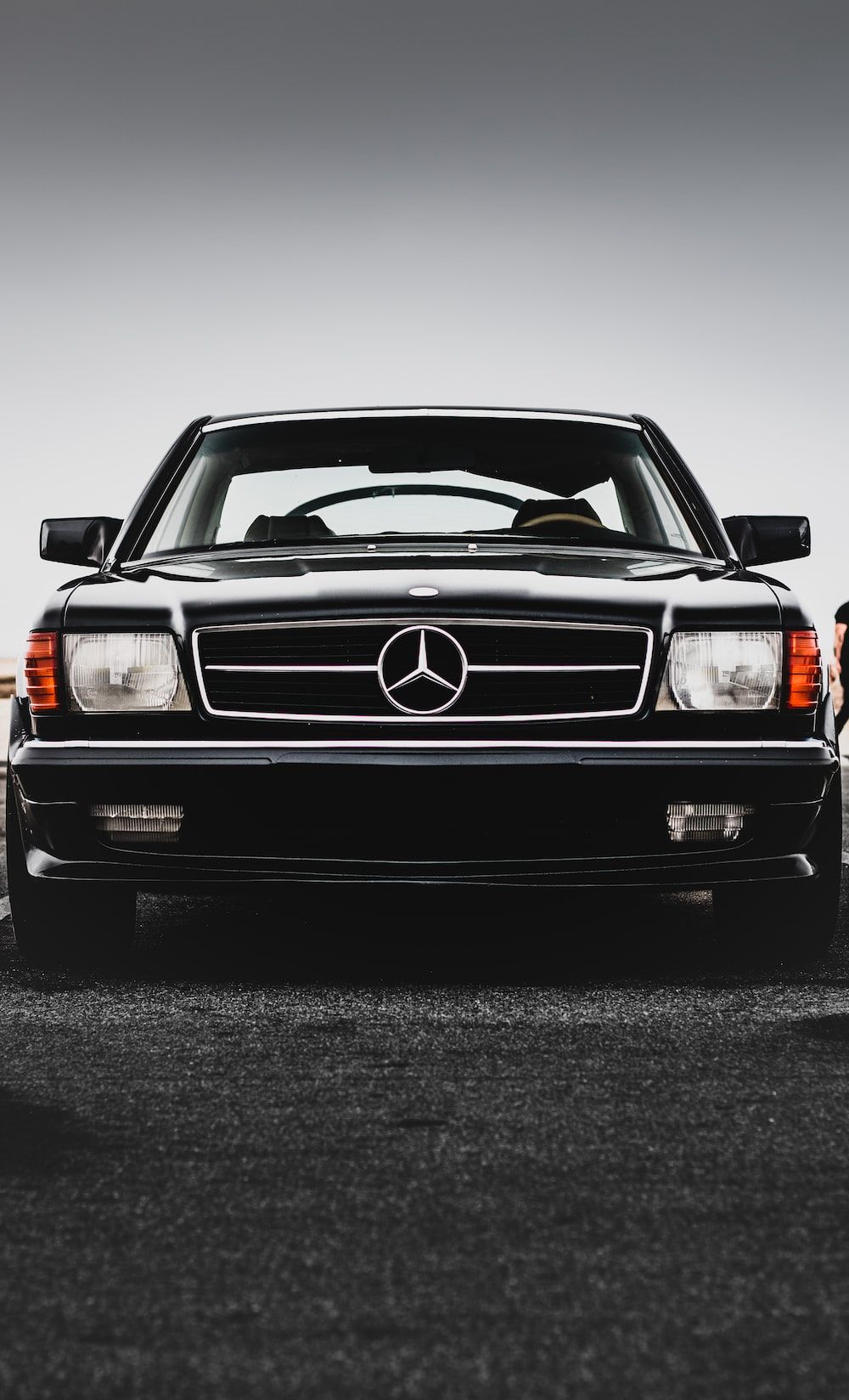 1000x1648 Mercedes SEC Wallpaper