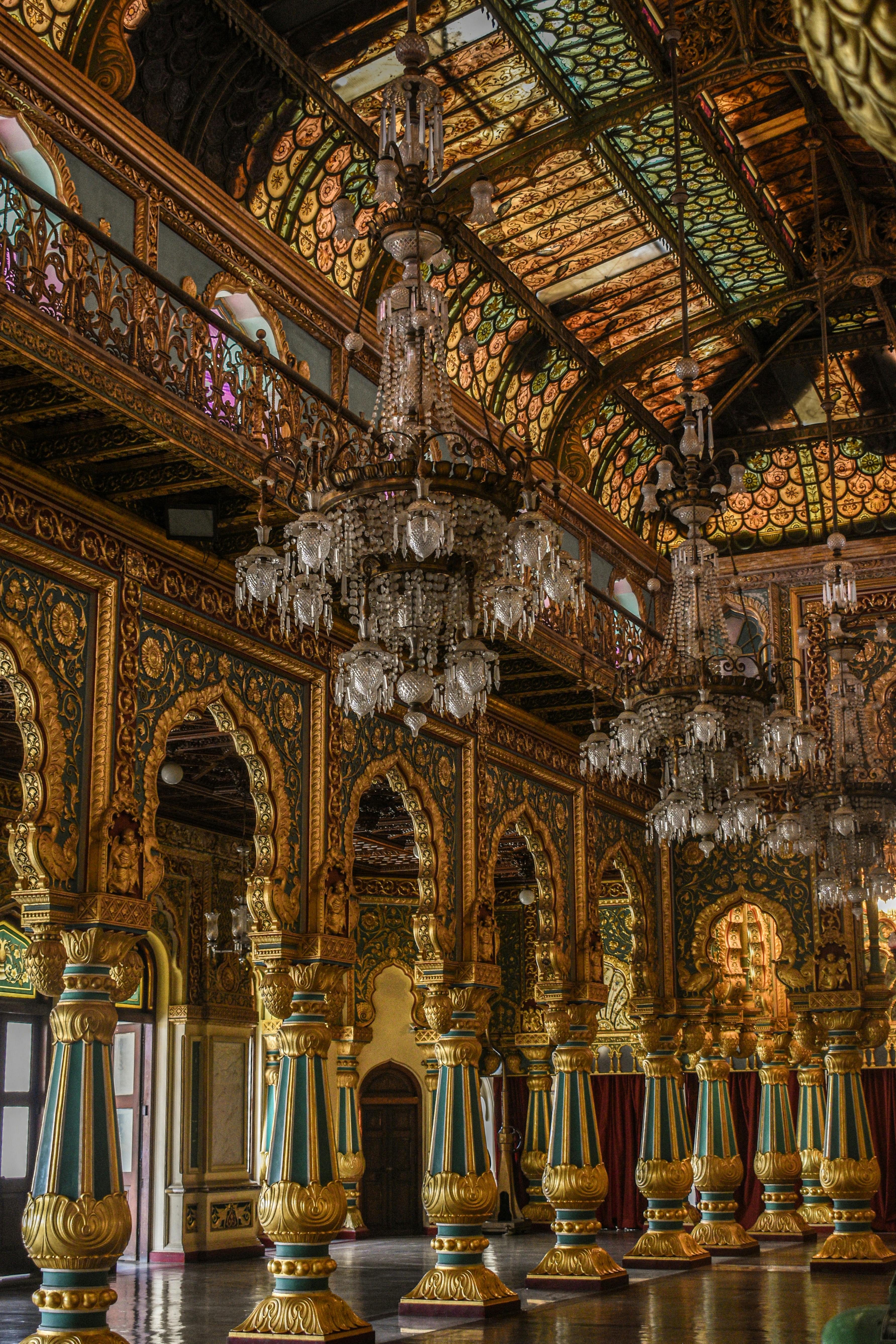 3567x5350 Beautiful Interior of Mysore Palace in India · Free