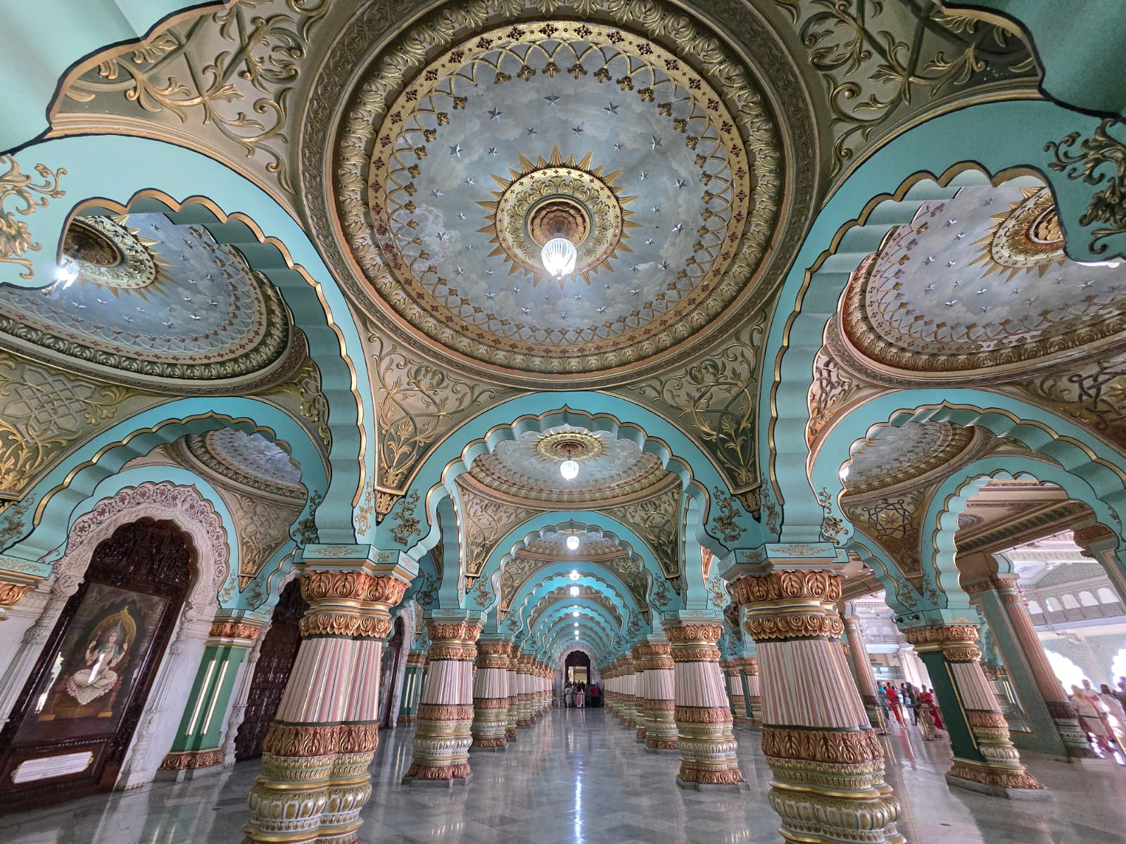 1600x1200 Mysuru, India (3)
