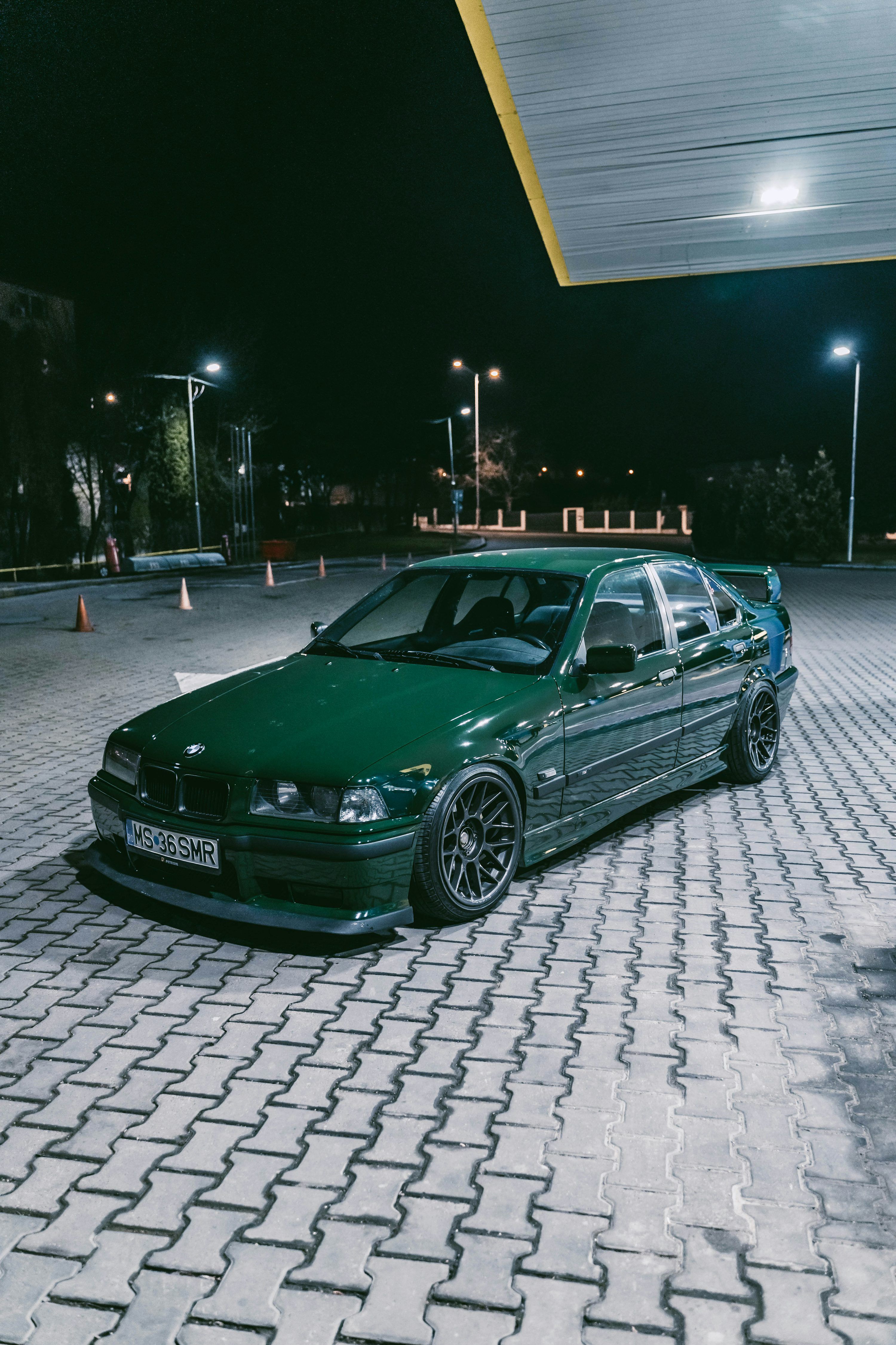 3000x4500 Bmw E36 Picture. Download Free Image