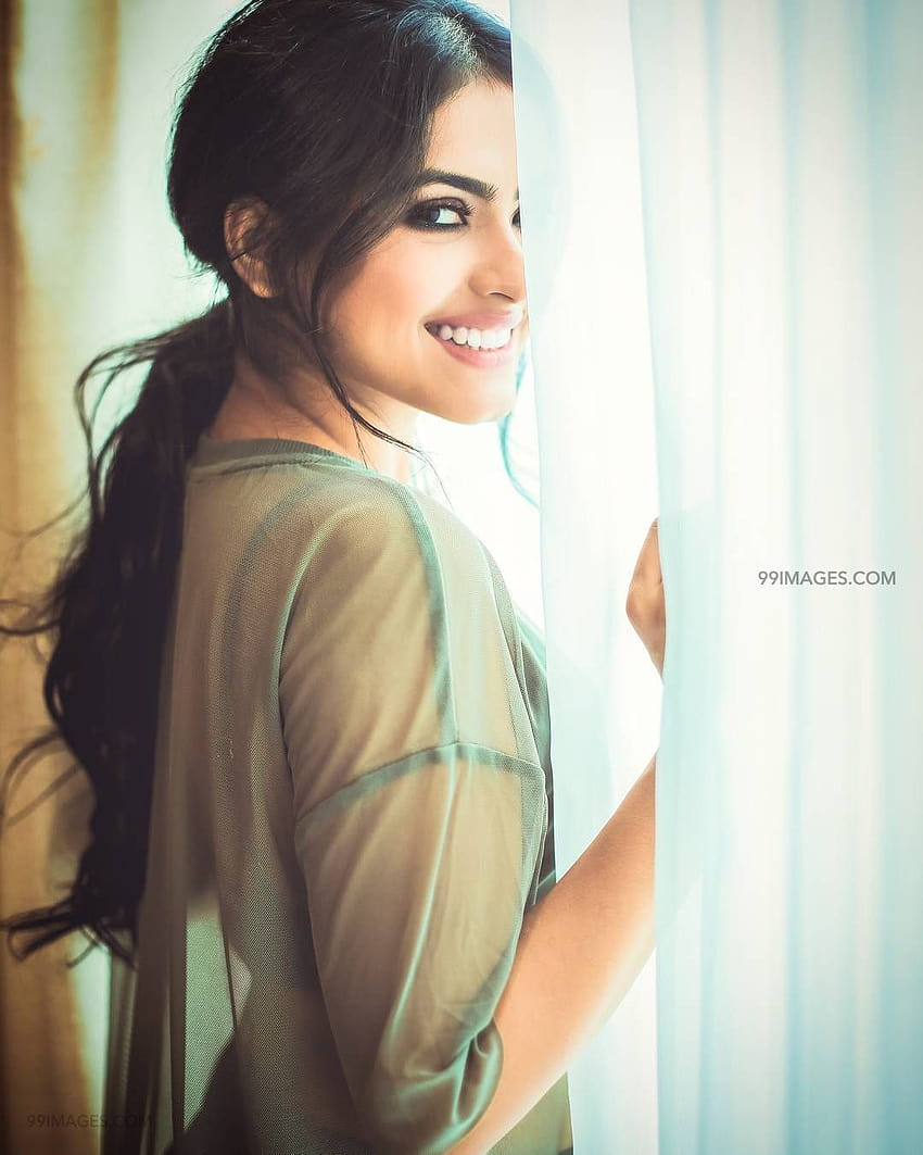 850x1063 SIMI CHAHAL HD phone wallpaper
