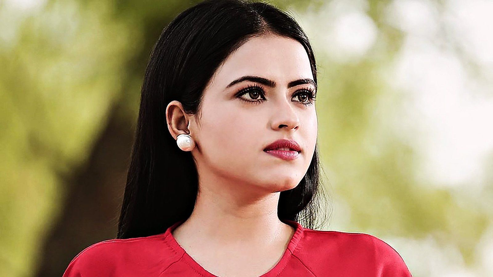 1600x900 Simi Chahal Followers Actress