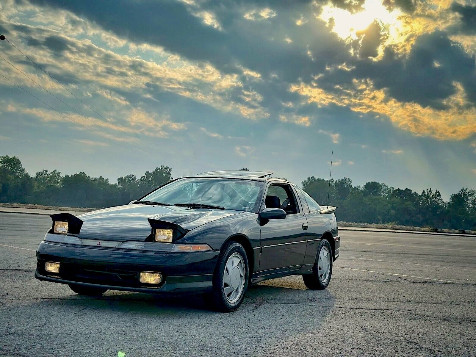 1600x1200 The Japanese Sports Car That Wasn't Japanese