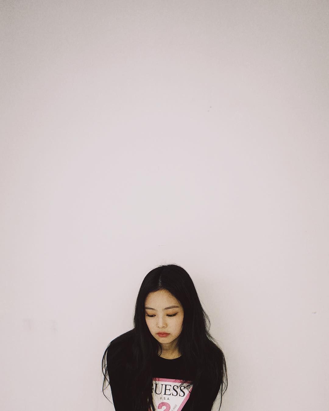 1080x1346 Jennie Kim iPhone HD Wallpaper