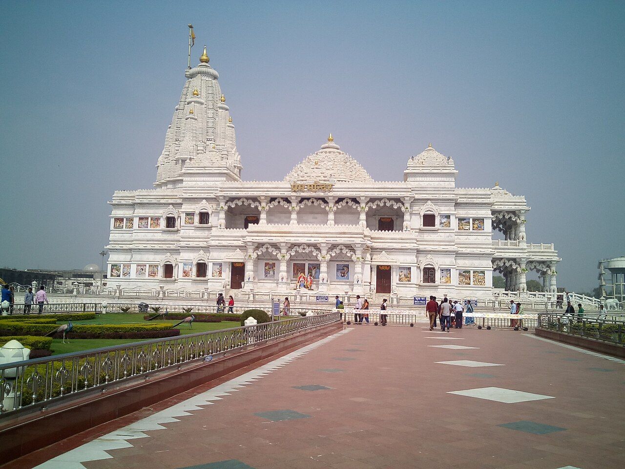1280x960 Prem Mandir Vrindavan 2016 02