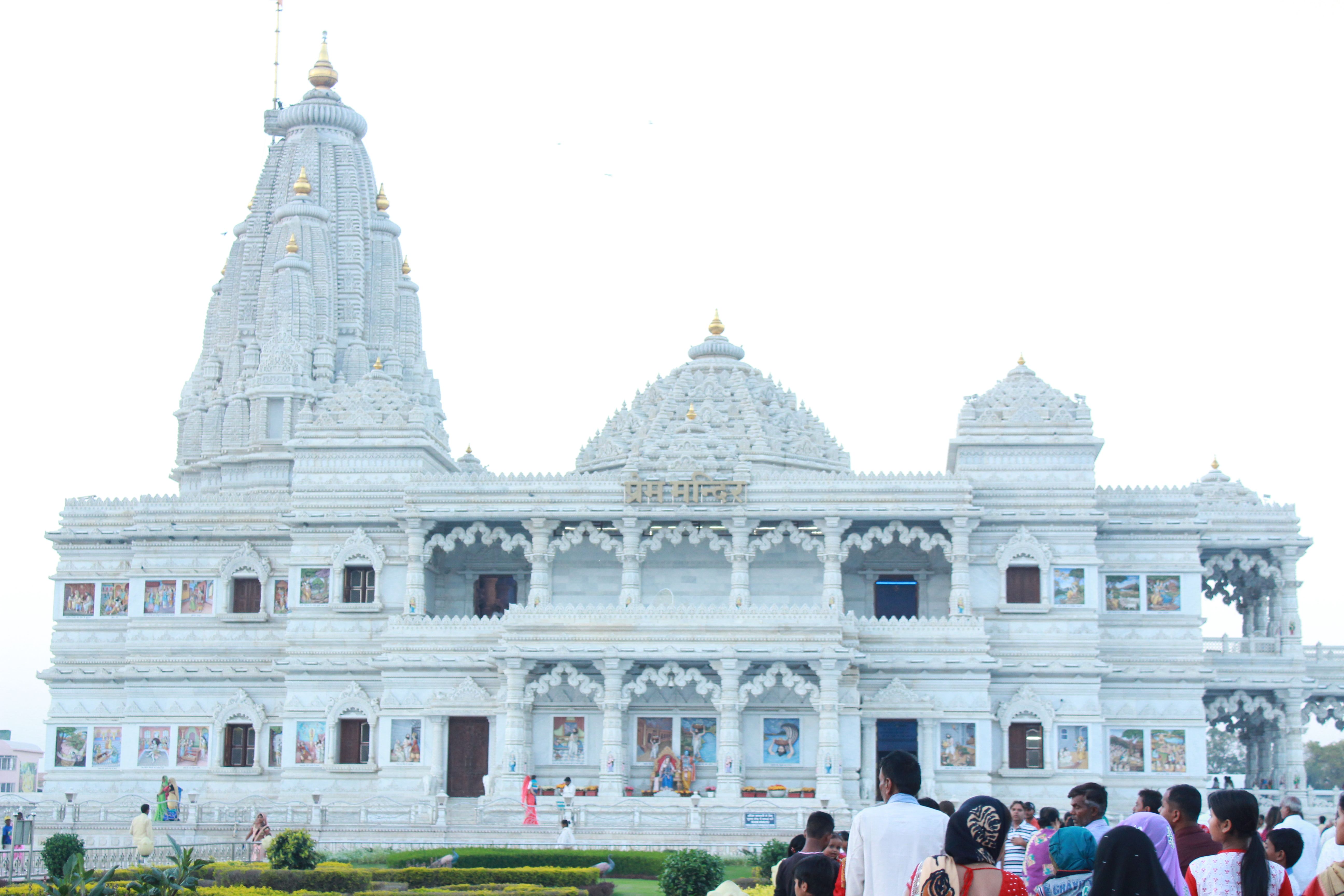 5184x3456 Prem Mandir, Vrindavan, Mathura district, Uttar Pradesh, India (2018)