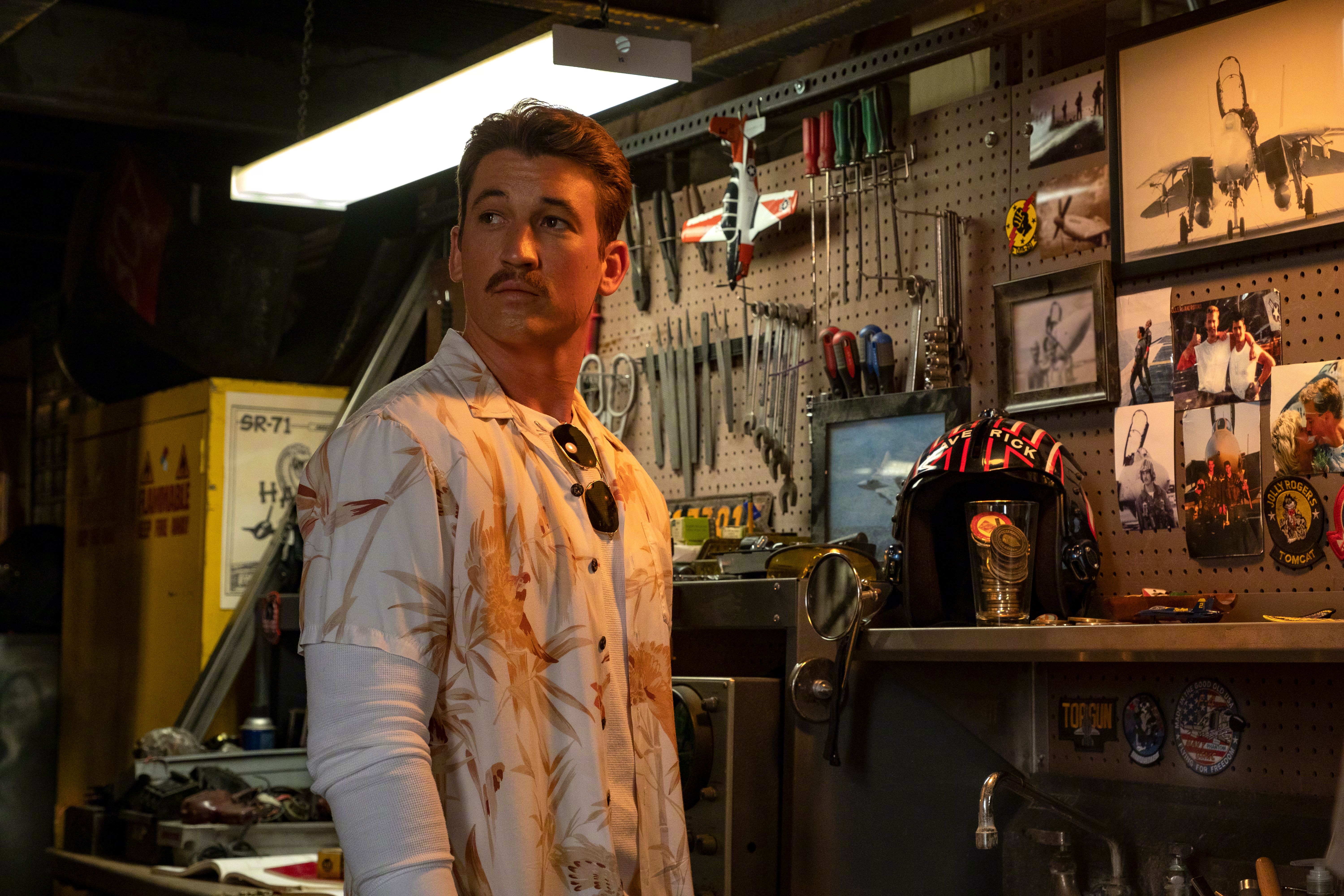 6000x4000 Download Miles Teller Movie Top Gun: Maverick 4k Ultra HD Wallpaper