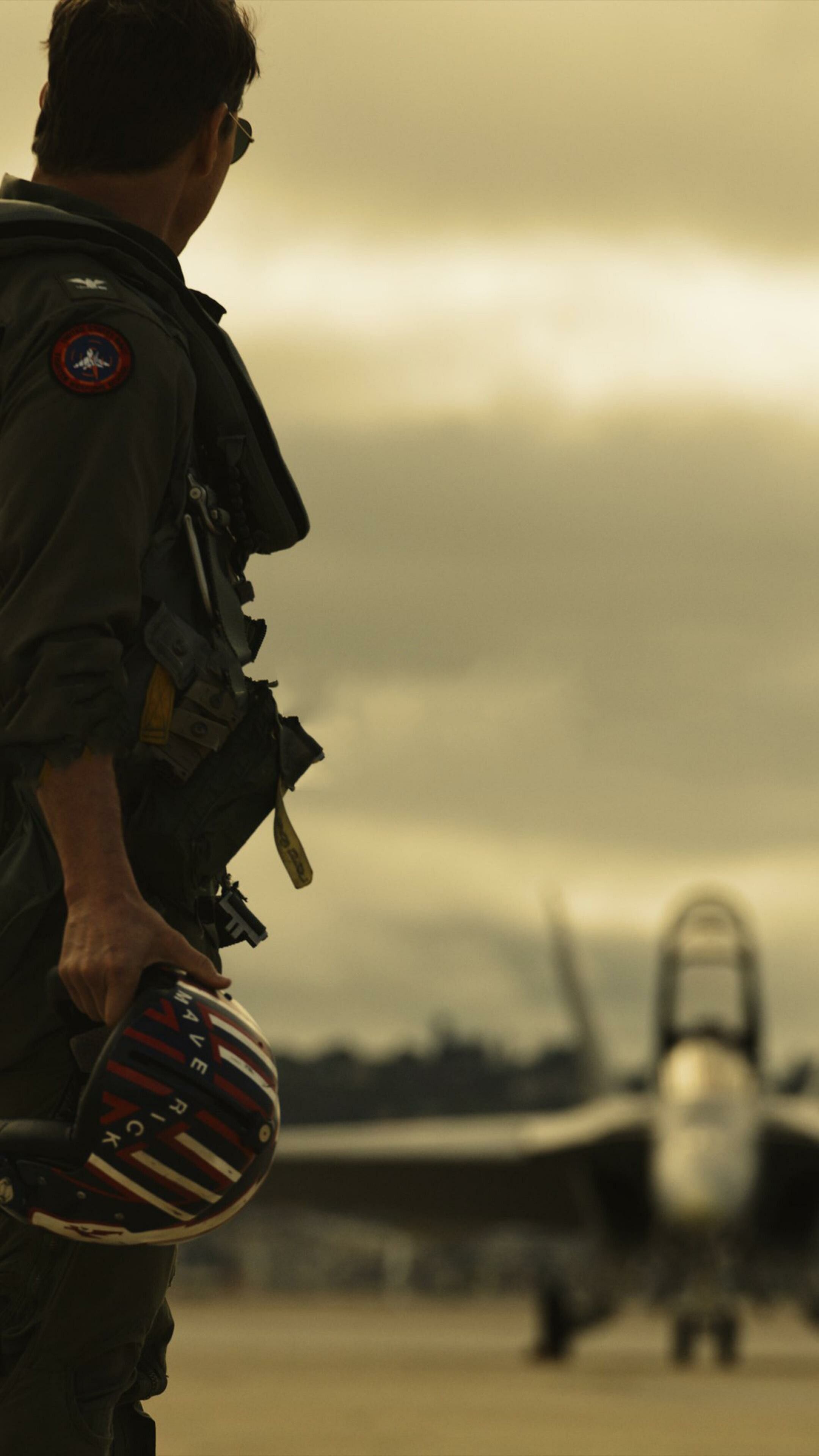 2160x3840 Top Gun: Maverick Wallpaper