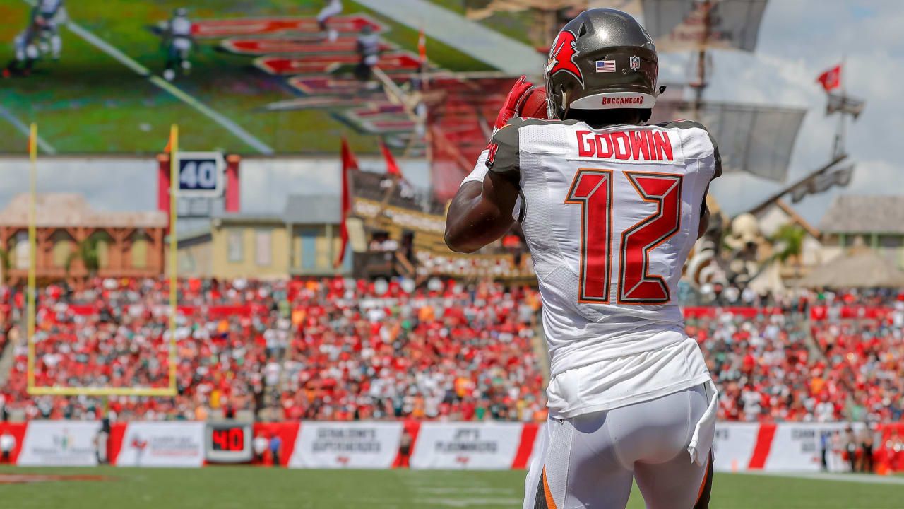 1280x720 Top Photo of Chris Godwin in 2018