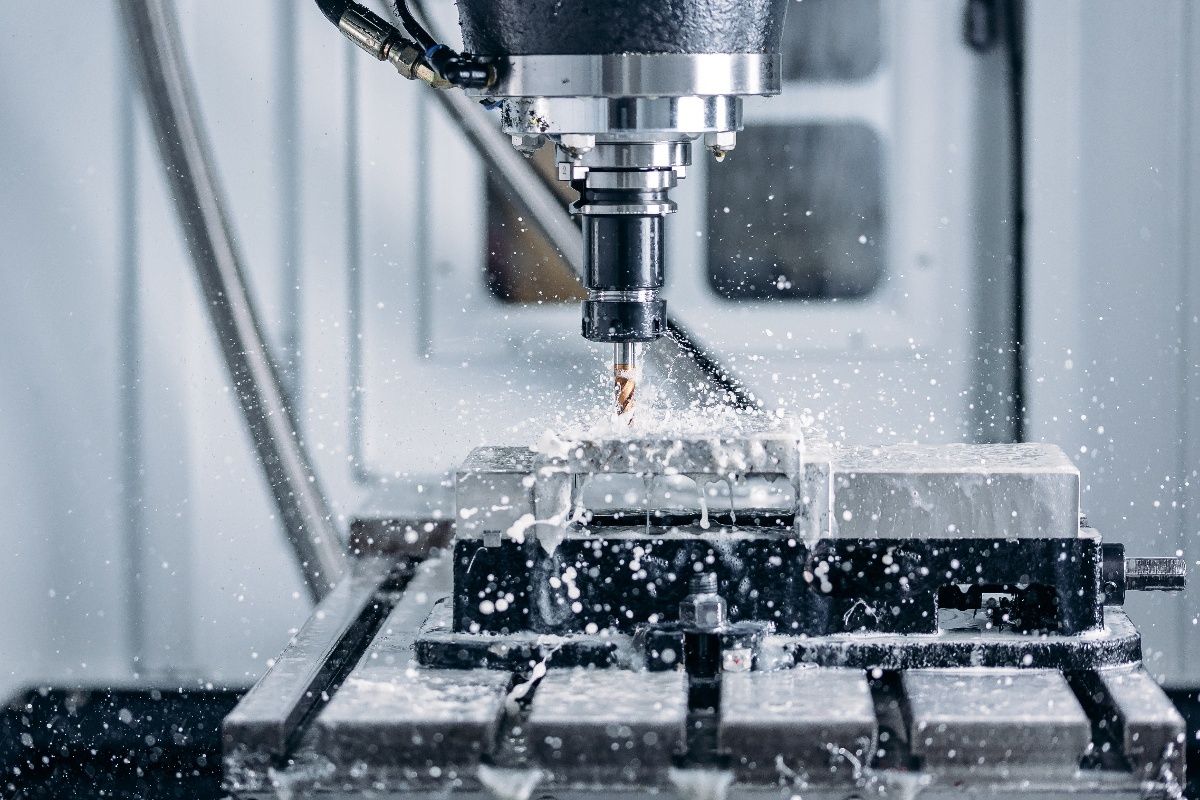 1200x800 HORIZONTAL VS. VERTICAL MILLING