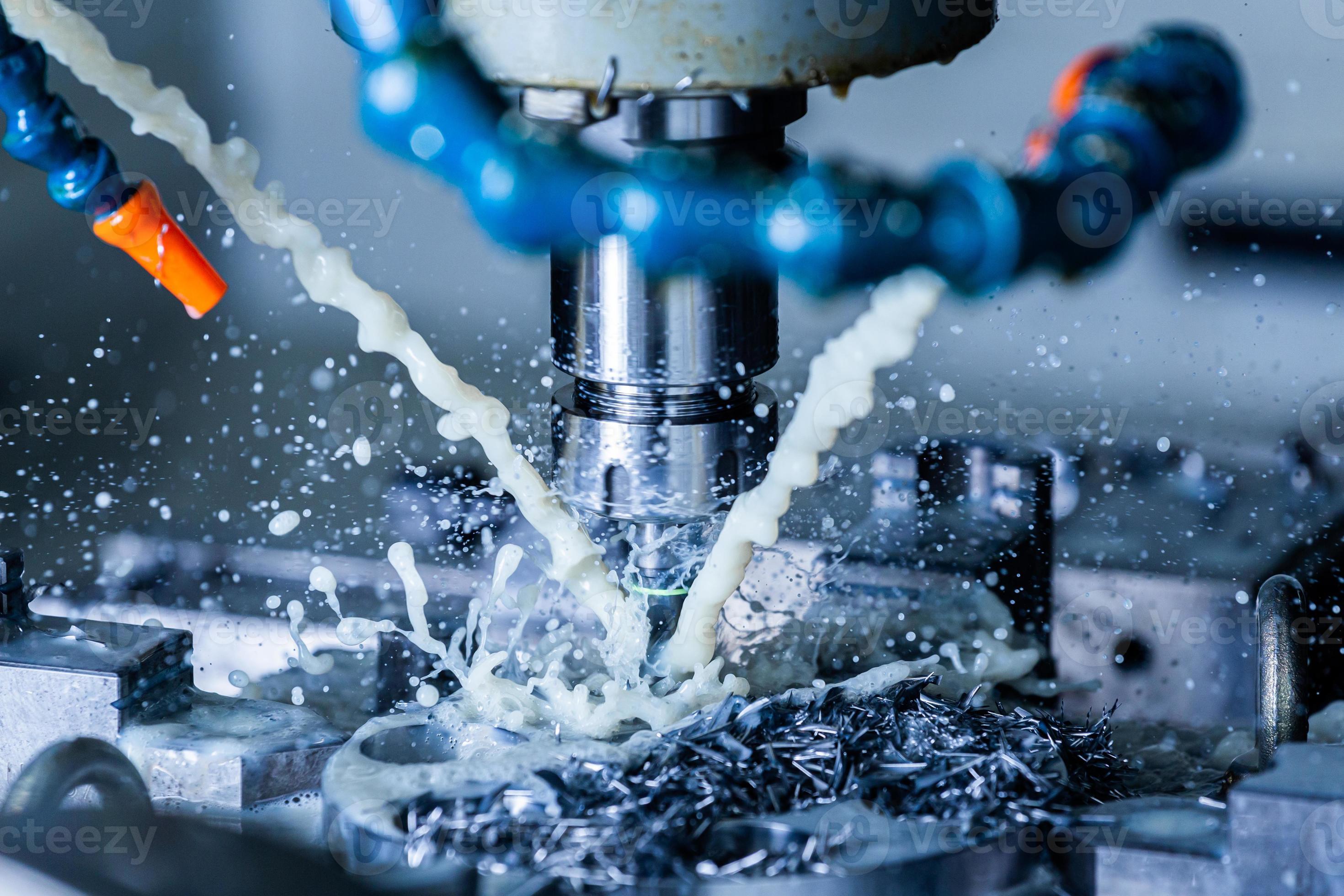 2940x1960 A Process Of Vertical Cnc Steel Milling With External Water Coolant Streams, Splashes And A Lot Of Metal Chips Up With Selective Focus