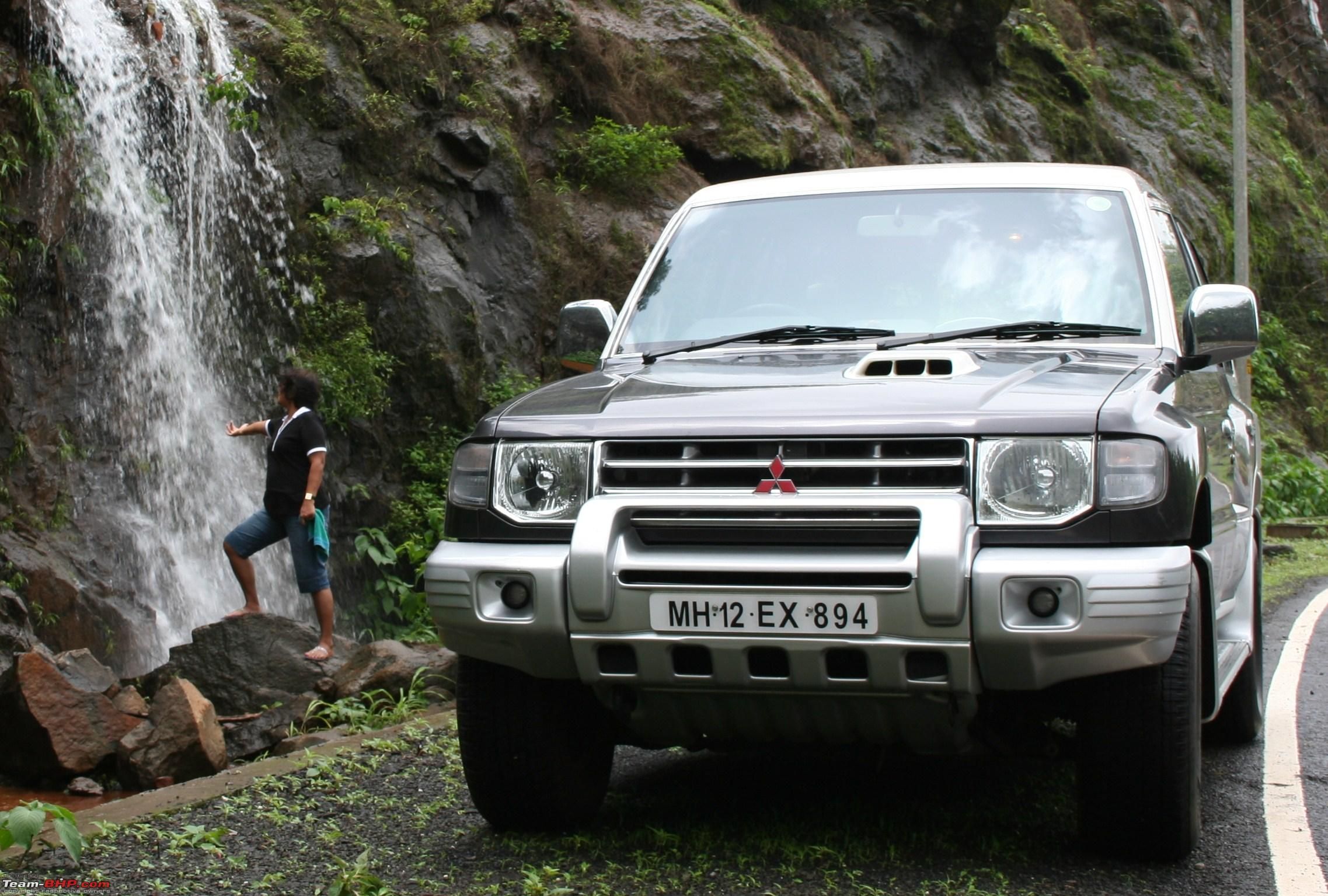 2275x1535 Mitsubishi Pajero SFX Wallpaper