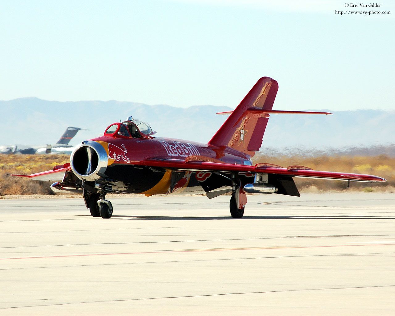 1280x1024 Van Gilder Aviation Photography- Free desktop wallpaper