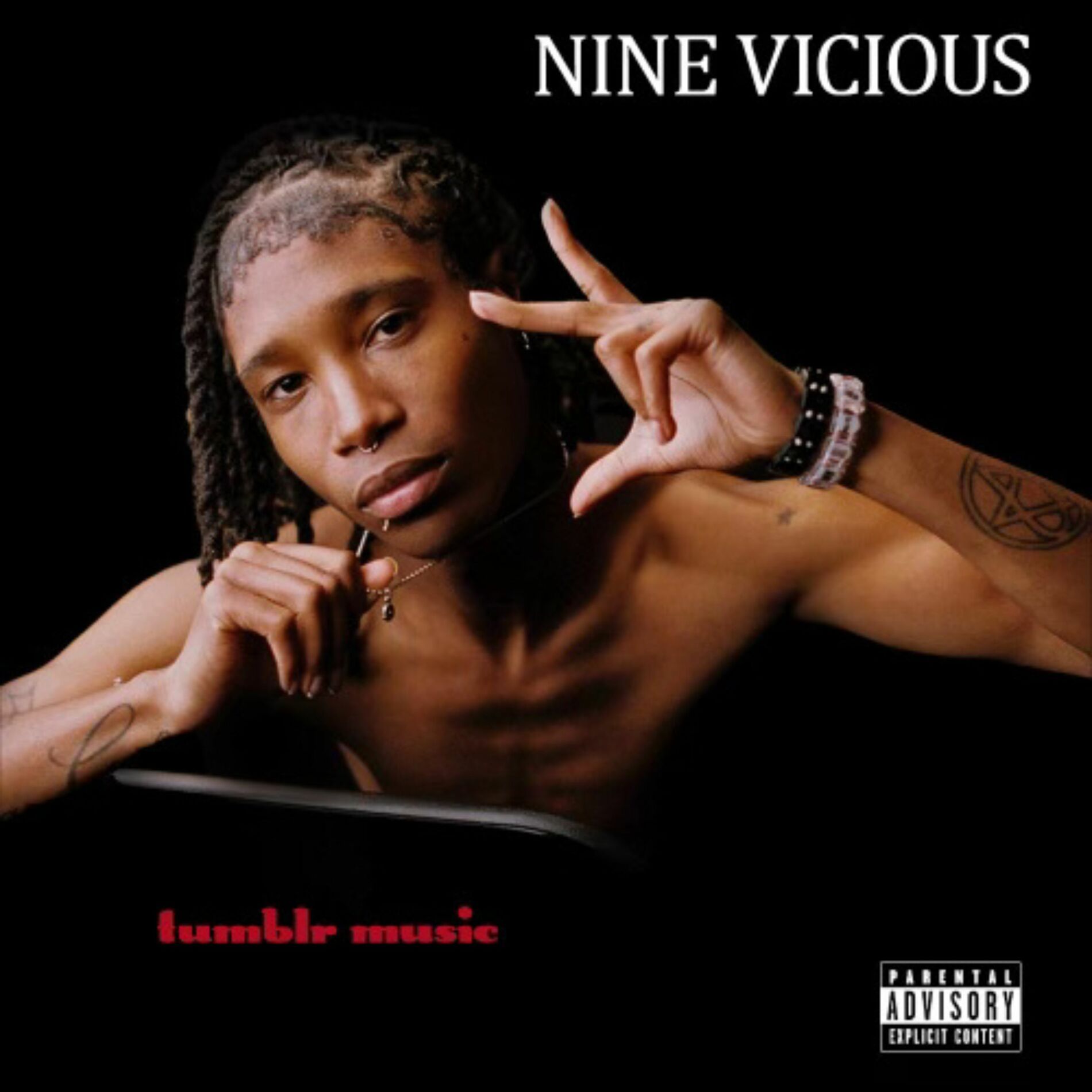 1900x1900 Nine Vicious Wallpaper