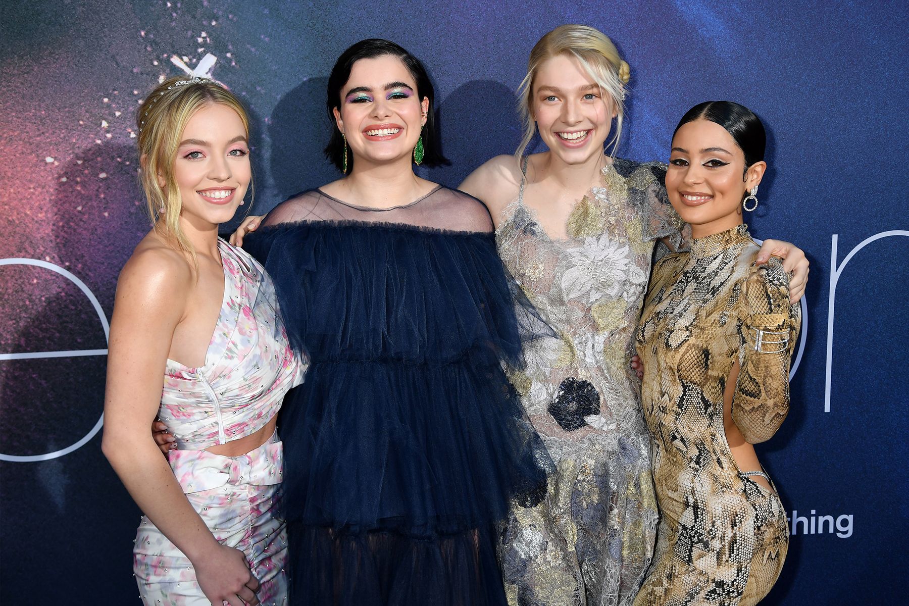 1800x1200 Inside The Off Camera Drama Surrounding The 'Euphoria' Stars