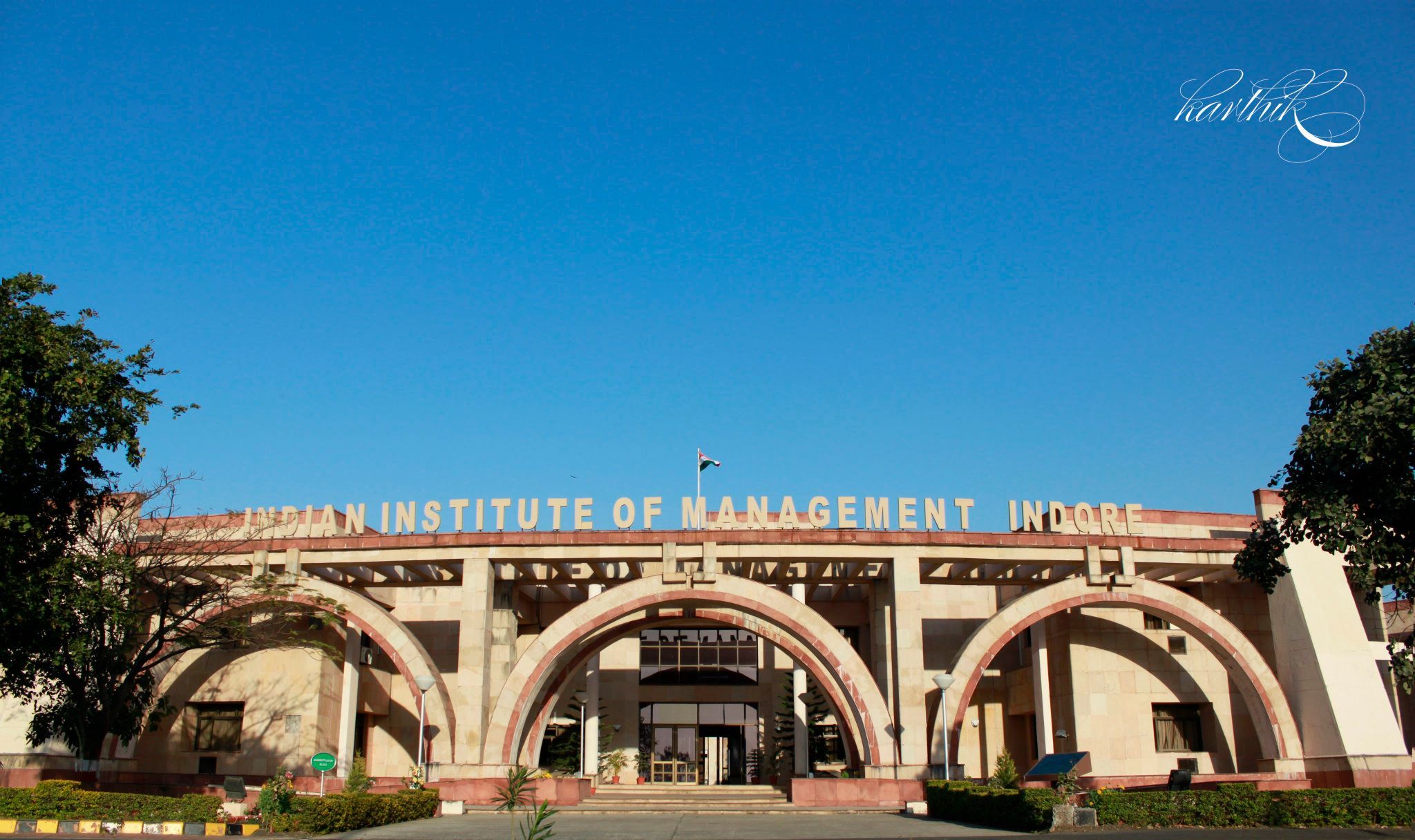 2048x1216 Things that make IIM Indore Special
